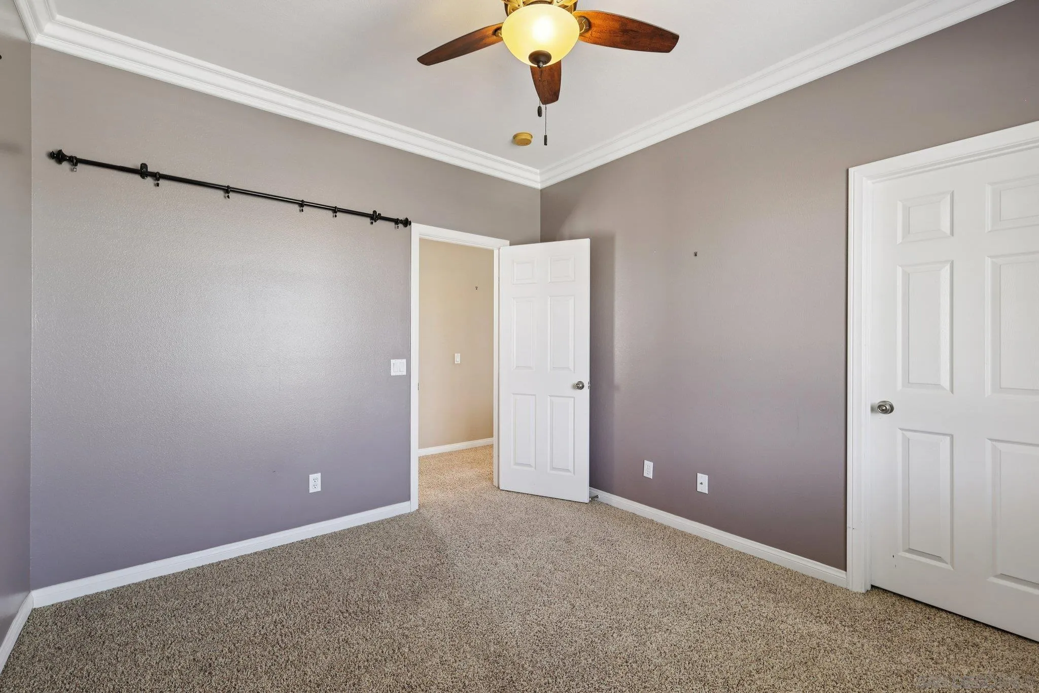 https://cdn.realtyfeed.com/cdn/127/250032930/9032d2687548ea5e4e75b56f6e4adbc7.webp
