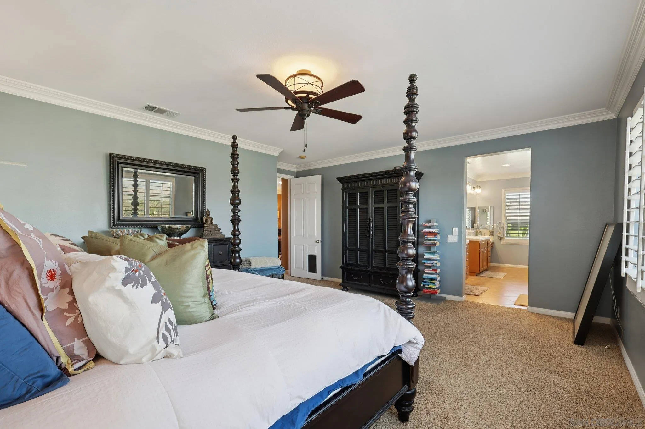 https://cdn.realtyfeed.com/cdn/127/250032930/973a4f33b6d0c14facc12623cb776a9e.webp