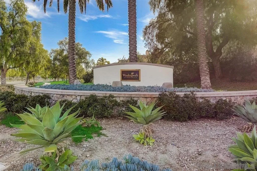https://cdn.realtyfeed.com/cdn/127/250032930/b81e1a5abfa8ad998a8c2a2b14b78c01.webp