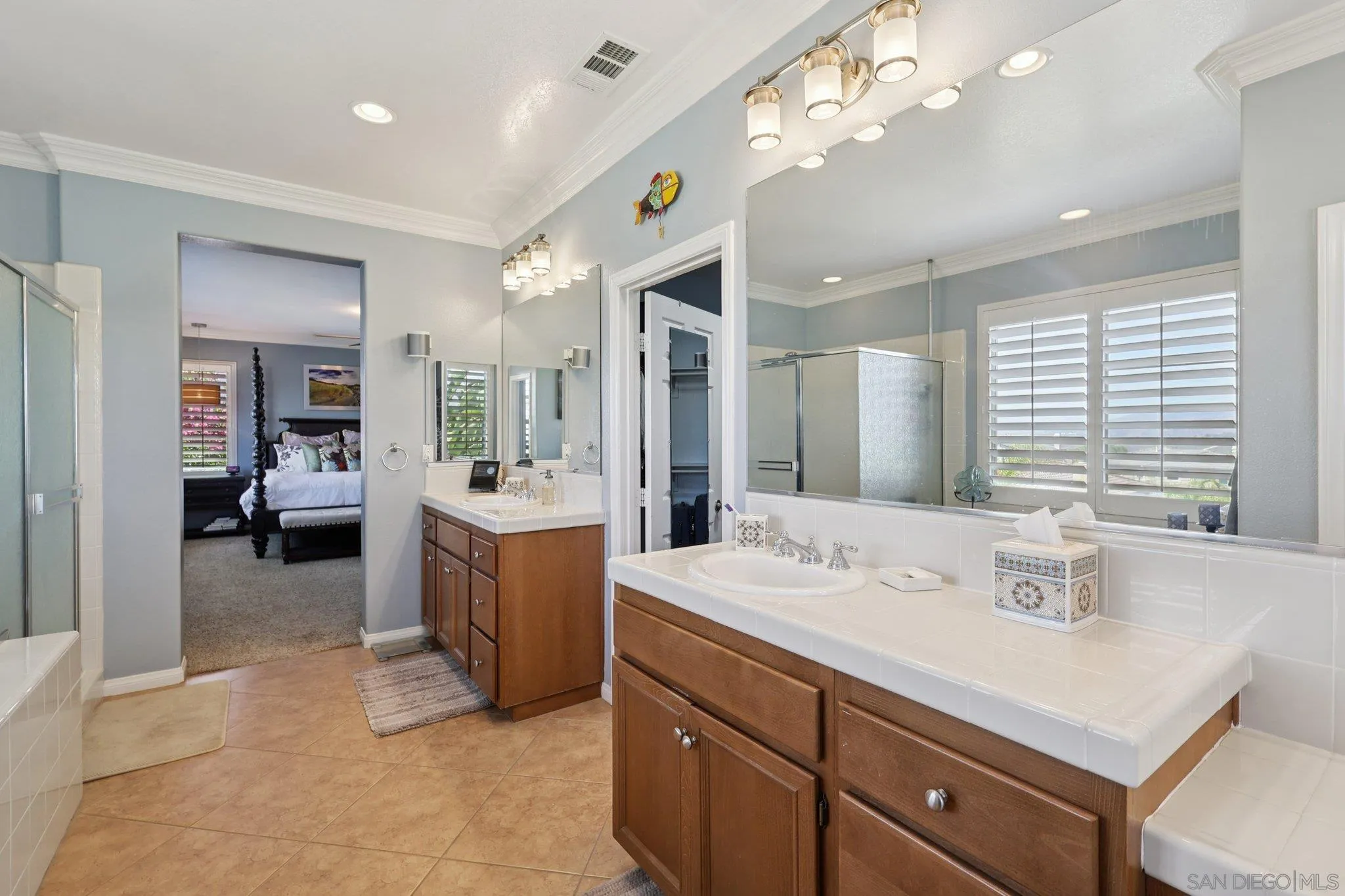 https://cdn.realtyfeed.com/cdn/127/250032930/bdcae5e51d54beb5c8c0d980dd9f7850.webp