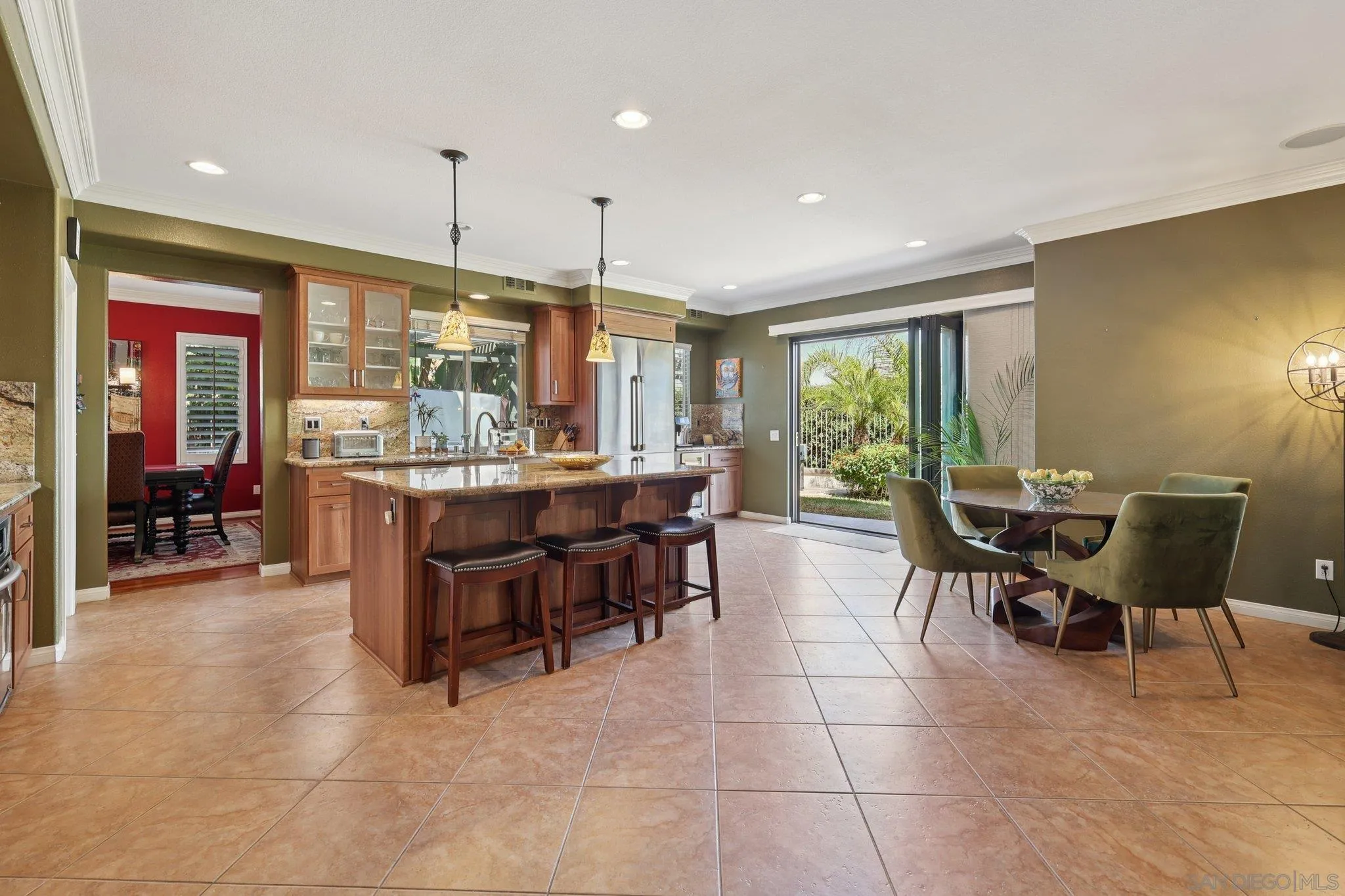https://cdn.realtyfeed.com/cdn/127/250032930/d6180037e282bc505c042781434f9334.webp