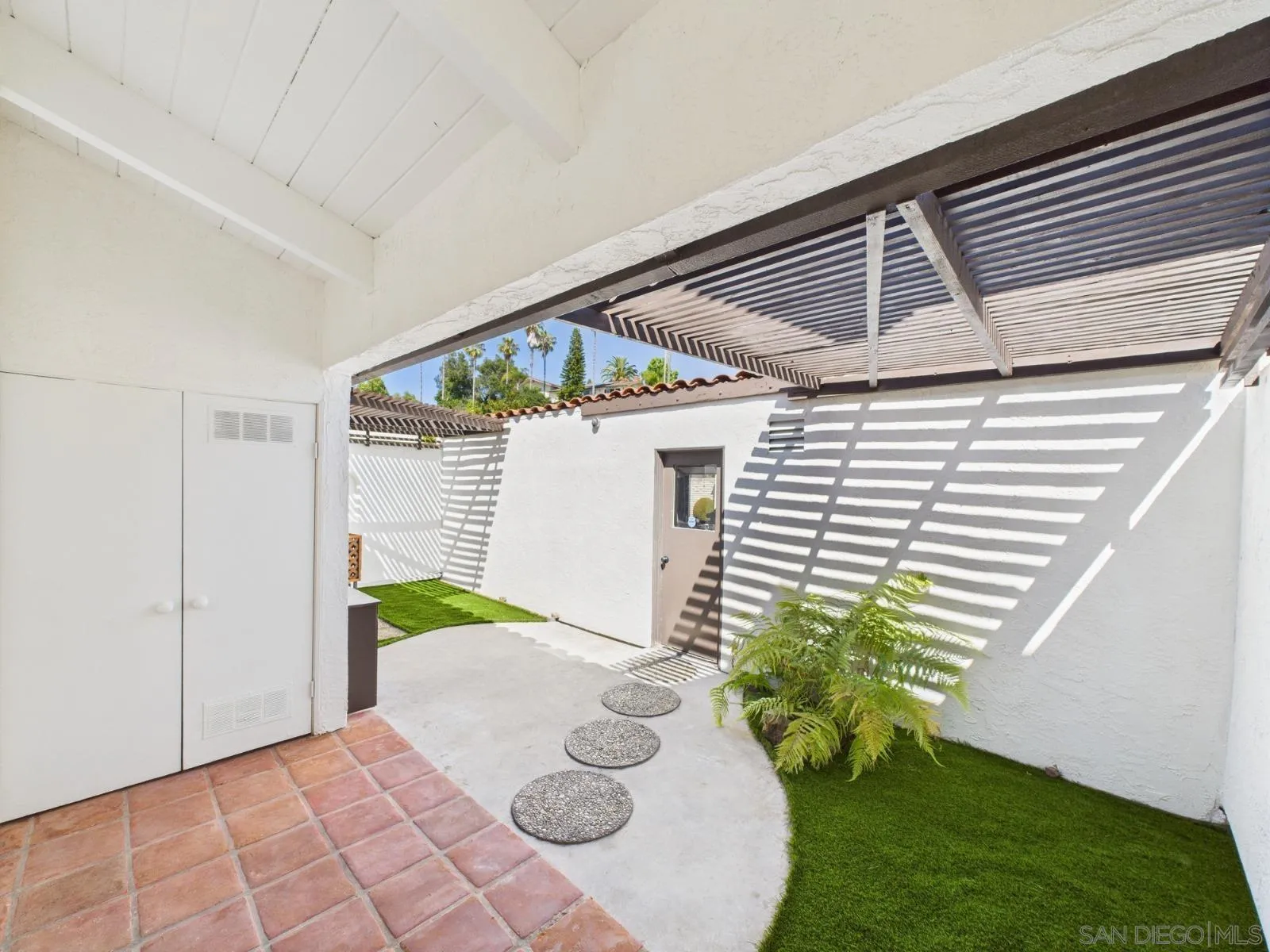 https://cdn.realtyfeed.com/cdn/127/250032940/1dddd7a370e058a16f17e613ddaf735b.webp