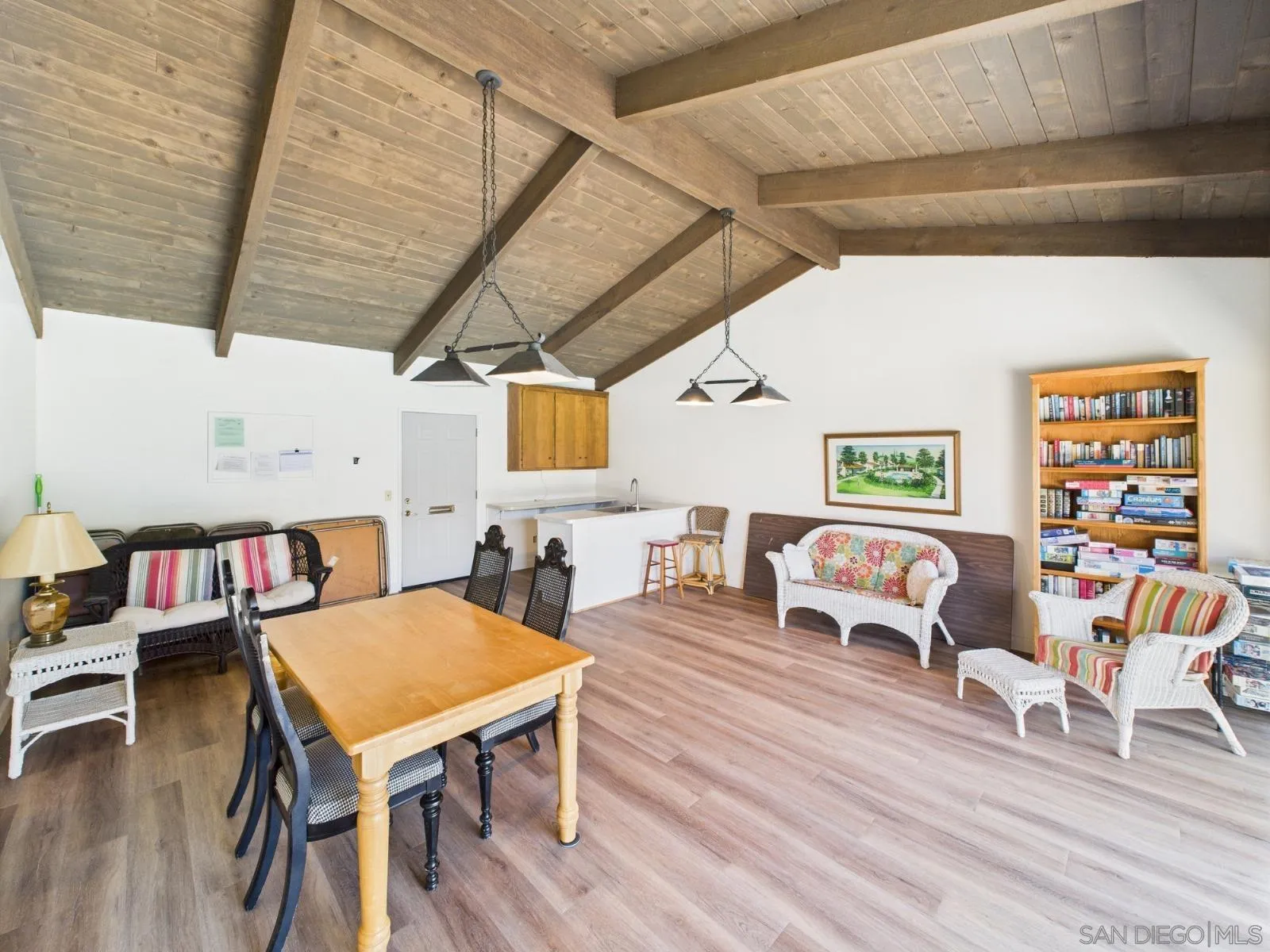 https://cdn.realtyfeed.com/cdn/127/250032940/838c3c42277ca03ca84c0a4c4c9bed6a.webp