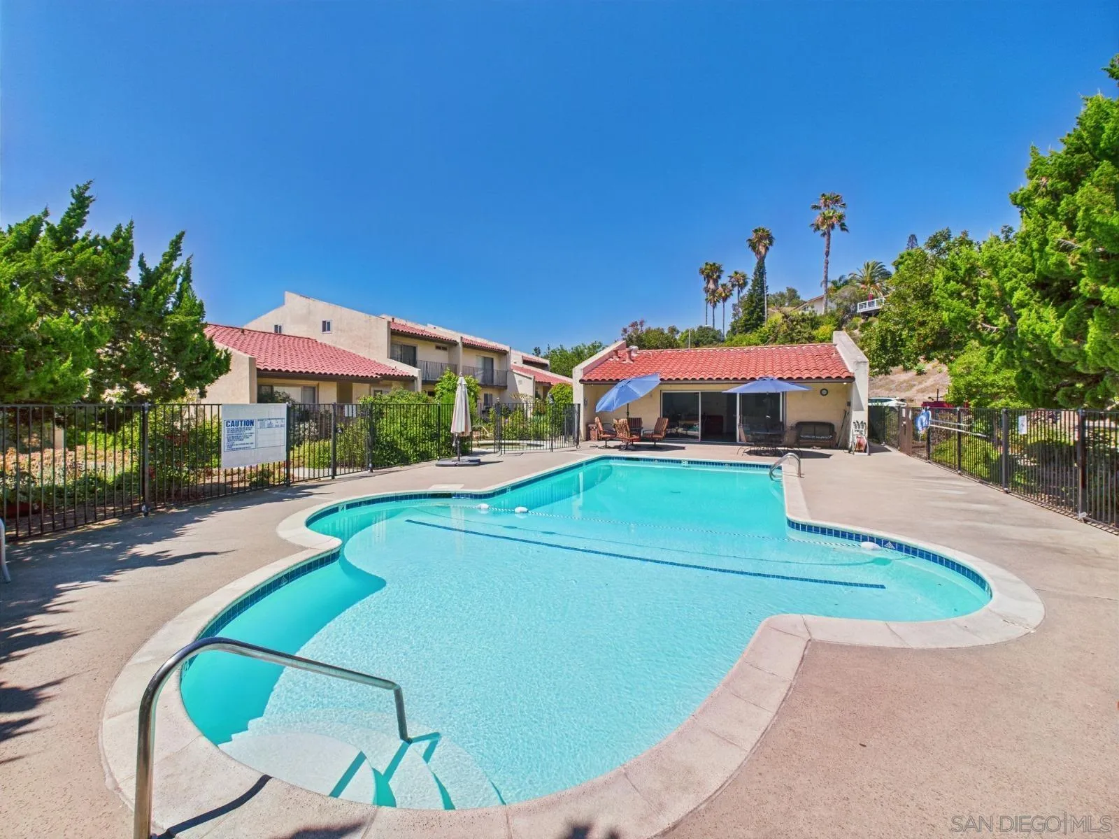 https://cdn.realtyfeed.com/cdn/127/250032940/bc42d74b876432674489f166086ee48a.webp