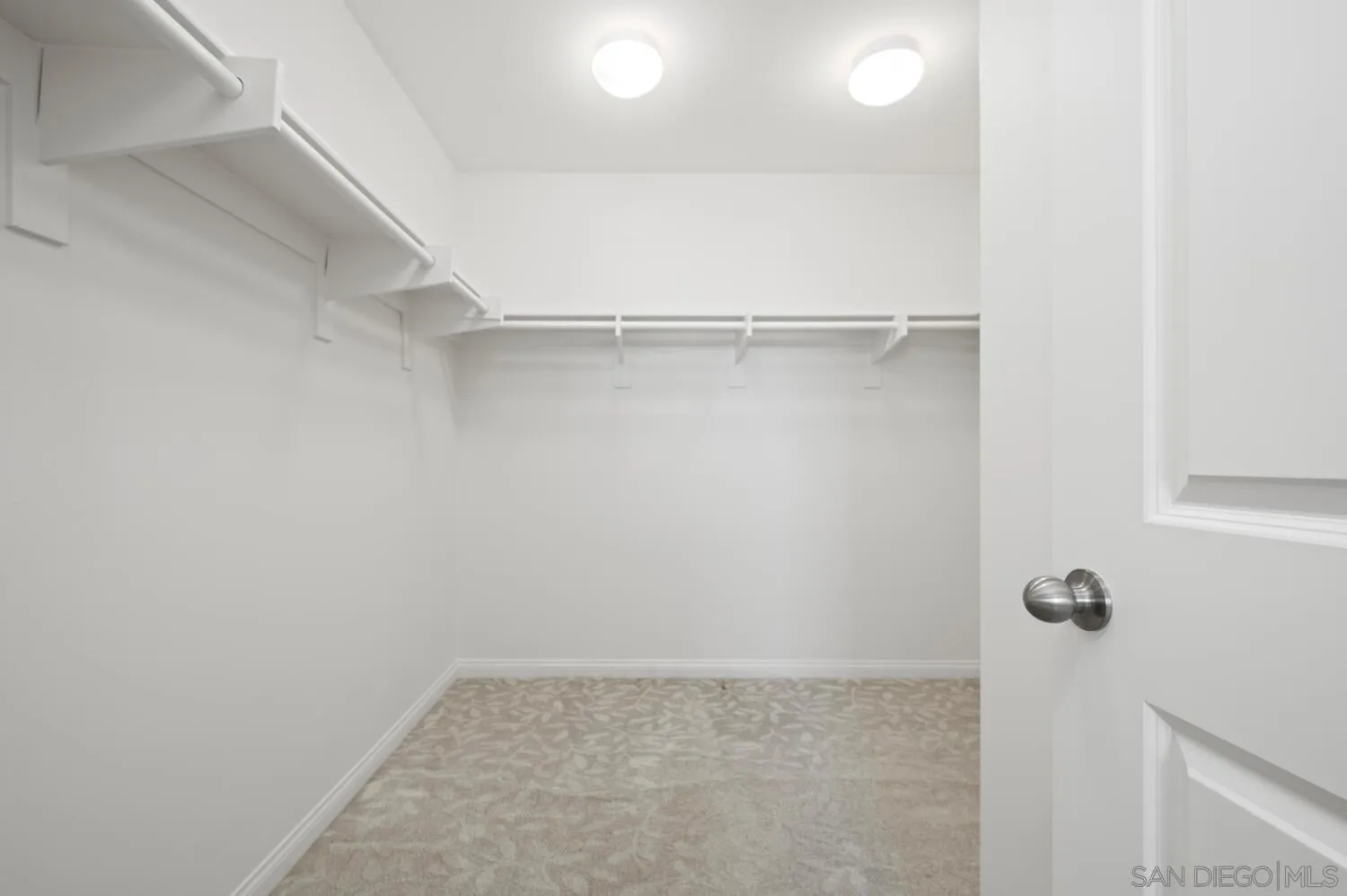 Photo #27: 250032944 Listing: Photo #27