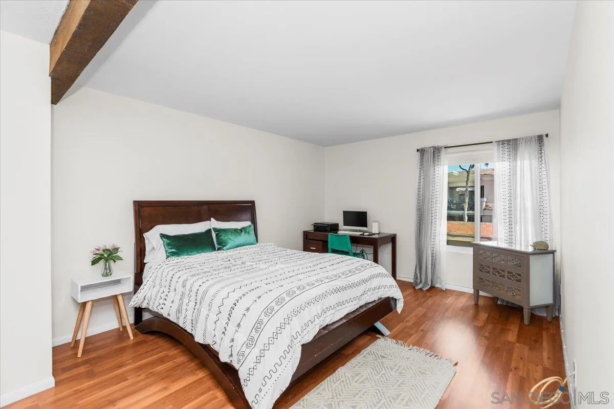 https://cdn.realtyfeed.com/cdn/127/250032957/f79529c8dc03b6a23f8e078d88d06c35.webp