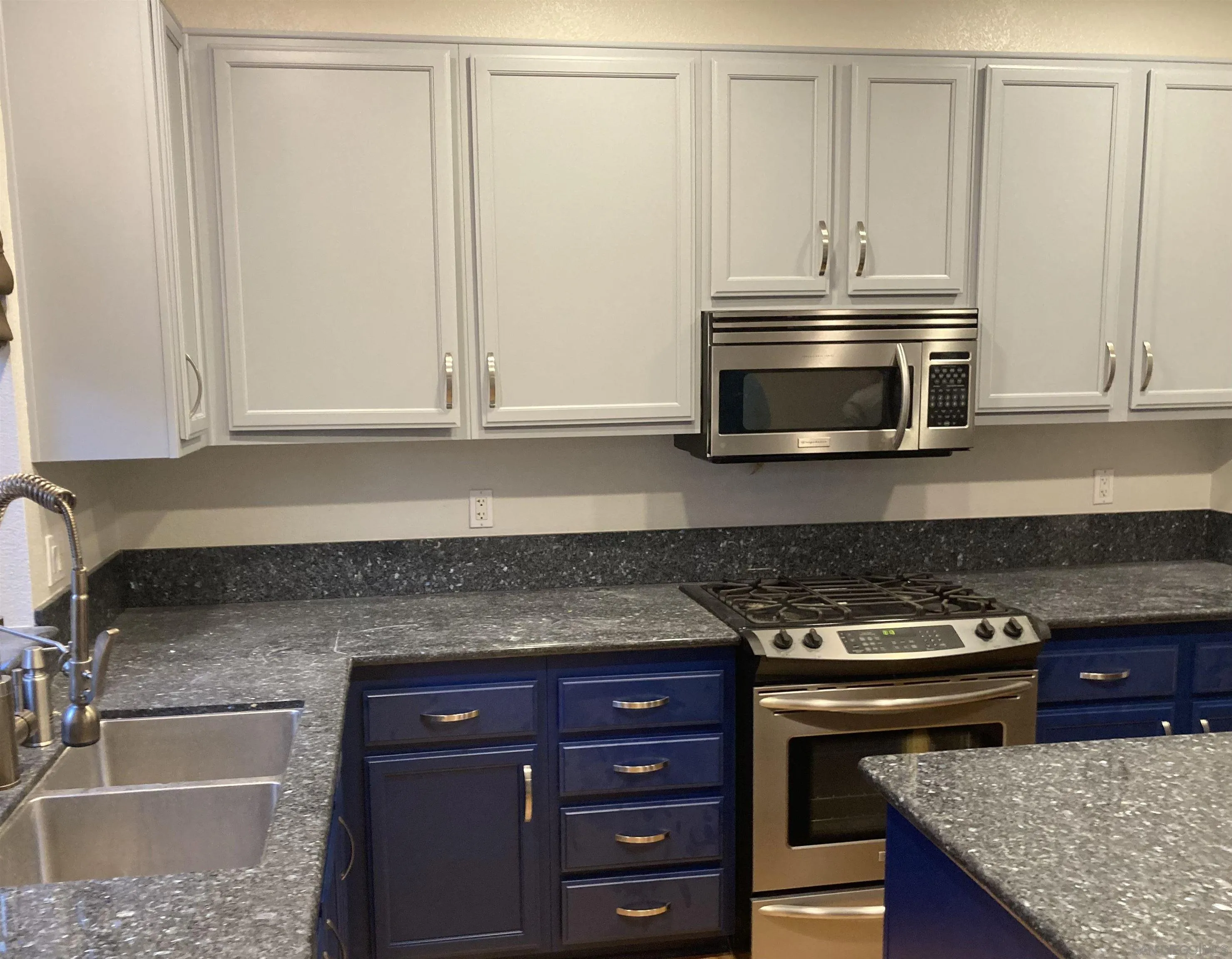 Photo #6: 250032962 Listing 