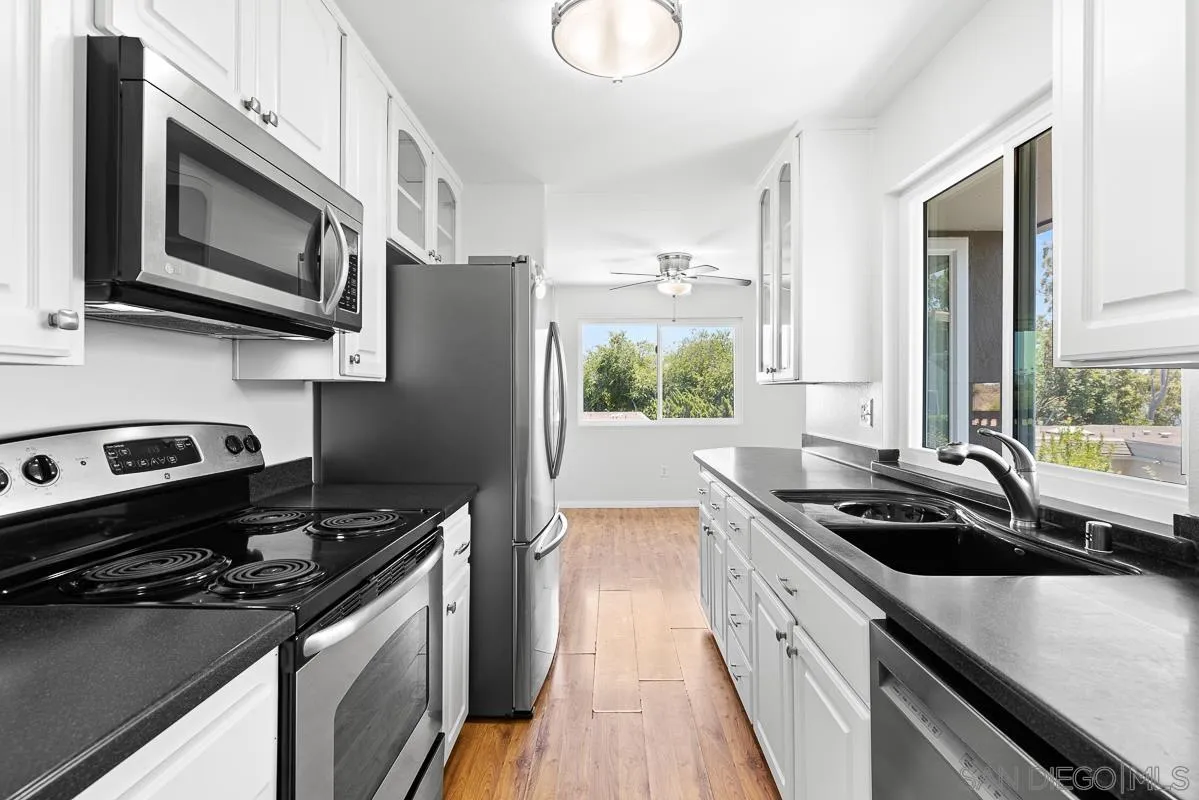 https://cdn.realtyfeed.com/cdn/127/250032972/ad4fc1deaf2e9c46179b71fed0de5282.webp