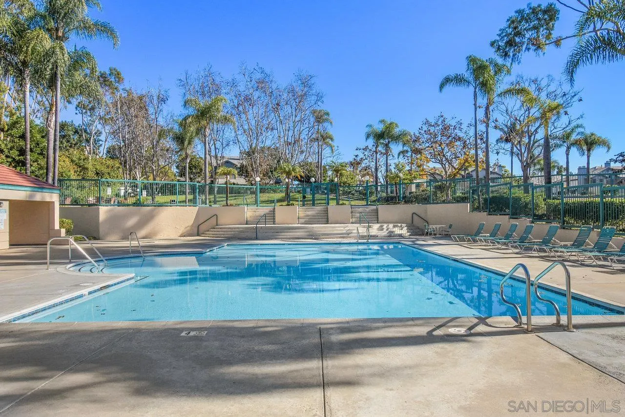 Photo #3: 250032984 Listing 