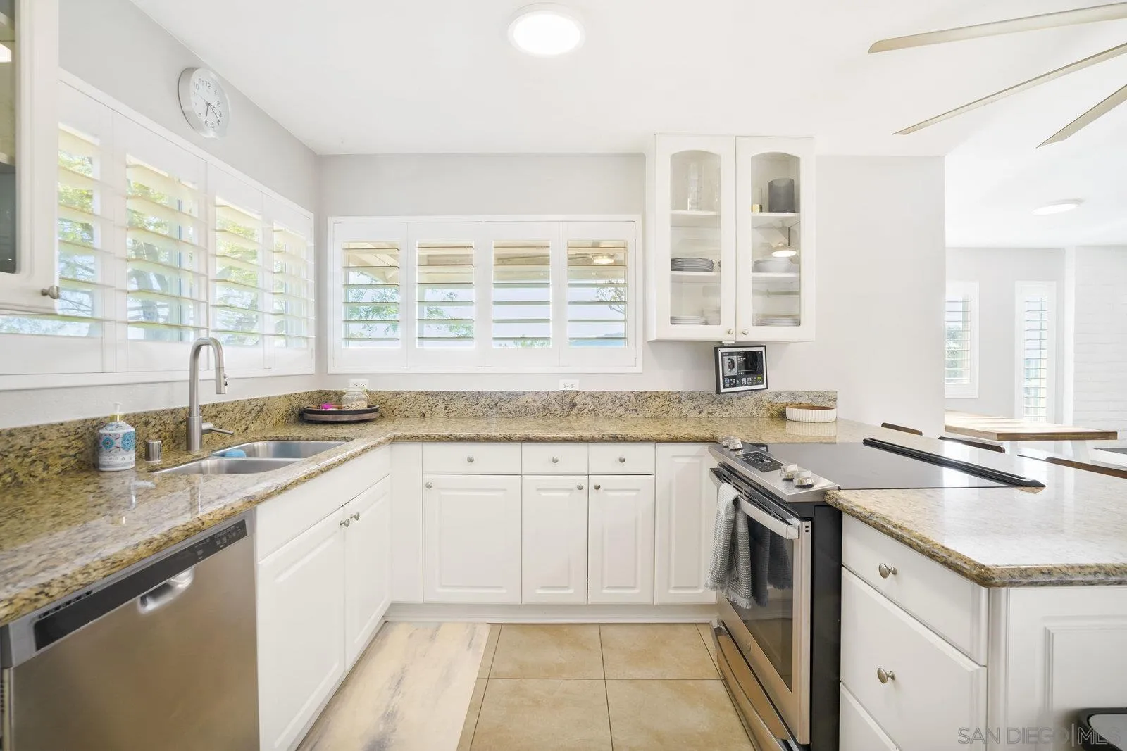 https://cdn.realtyfeed.com/cdn/127/250032995/009d62c2262b770534fd976d4b6e500b.webp