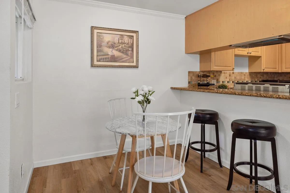 https://cdn.realtyfeed.com/cdn/127/250033000/1350a33a1a7f8aab70c5410df2c1e8a7.webp