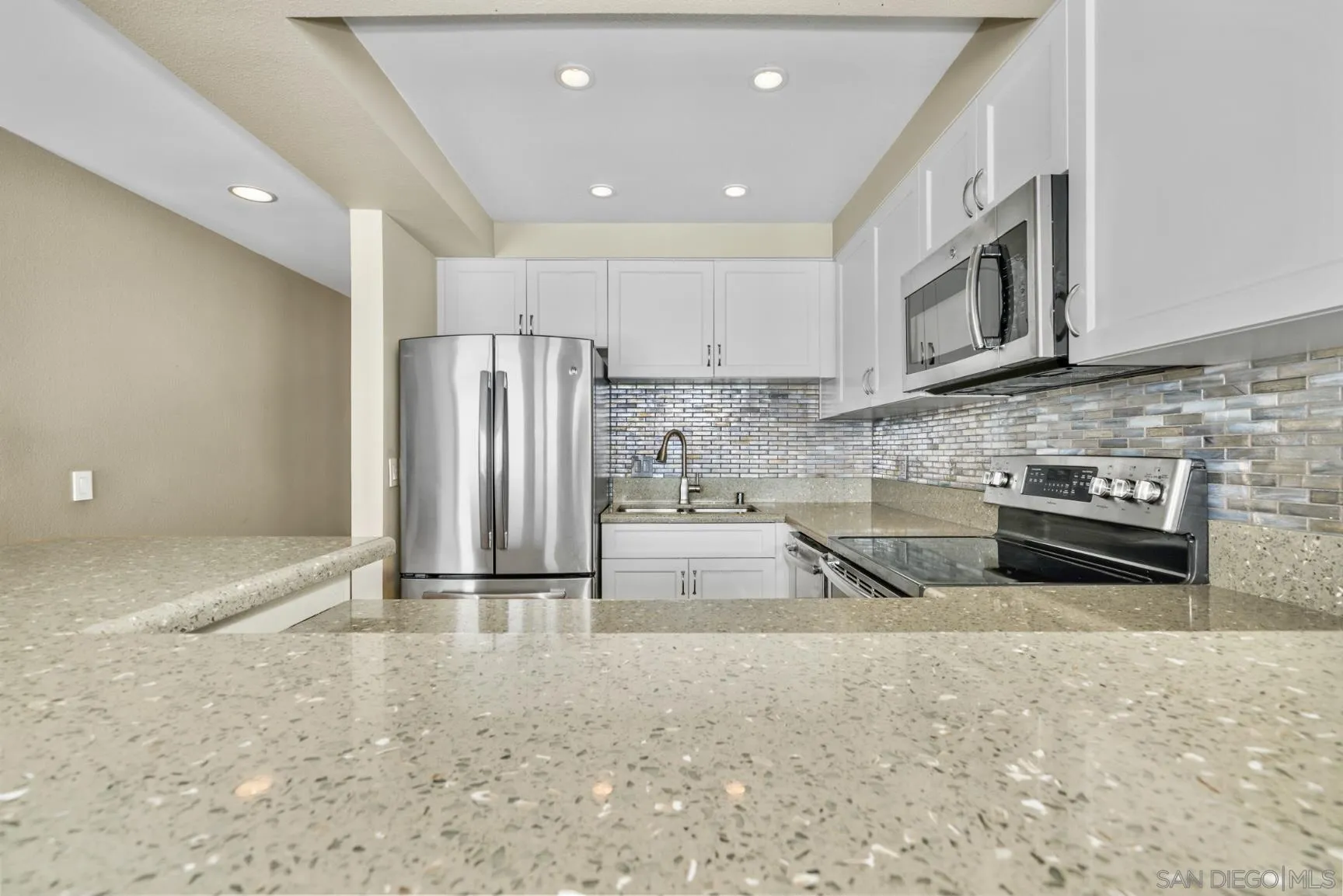 Photo #12: 250033006 Listing: Photo #12