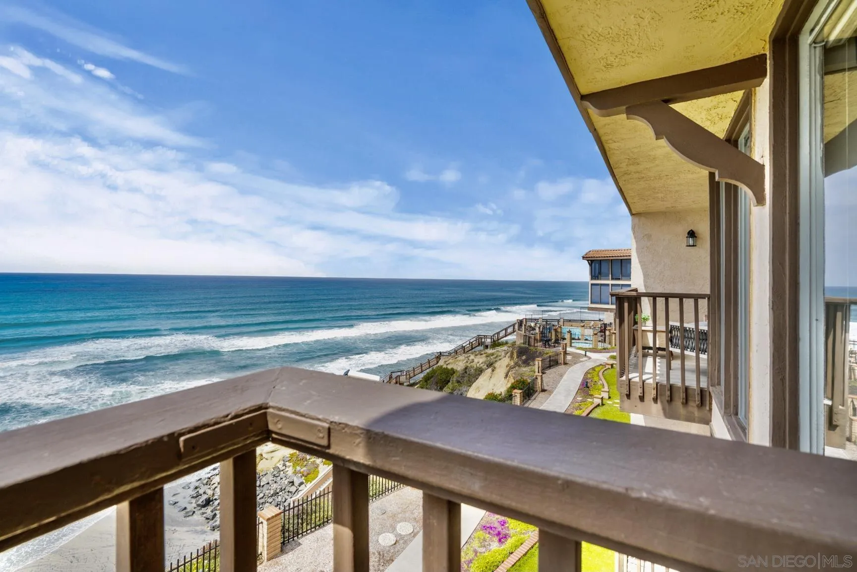 Photo #2: 250033006 Listing 