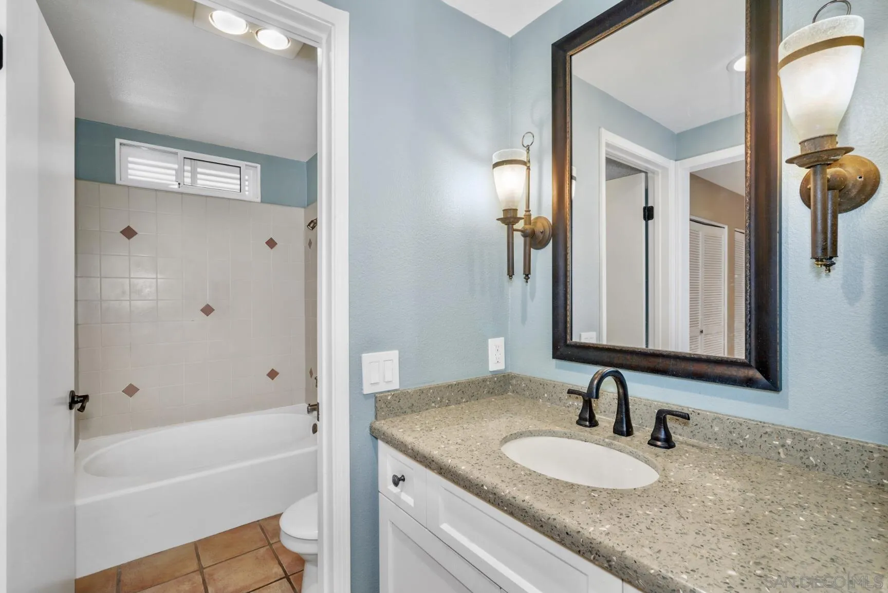 Photo #16: 250033006 Listing: Photo #16