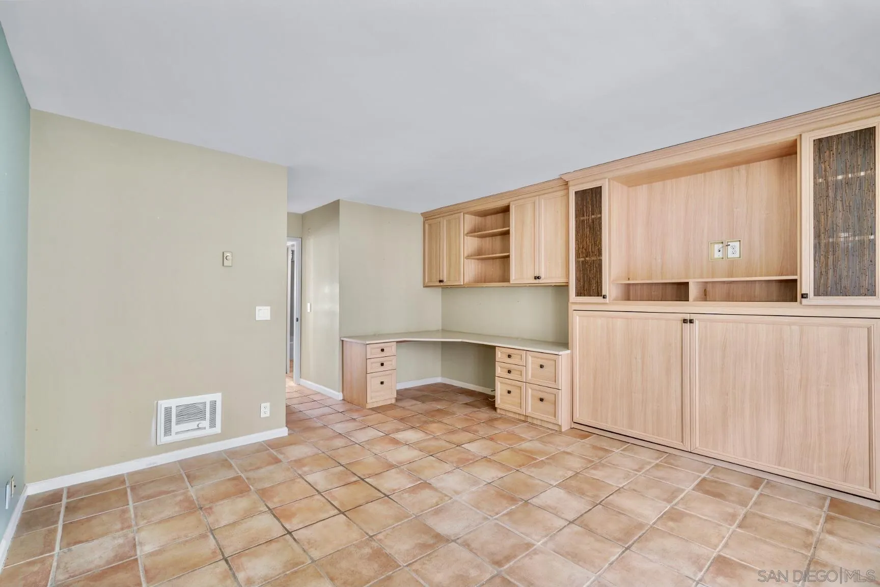 Photo #13: 250033006 Listing: Photo #13