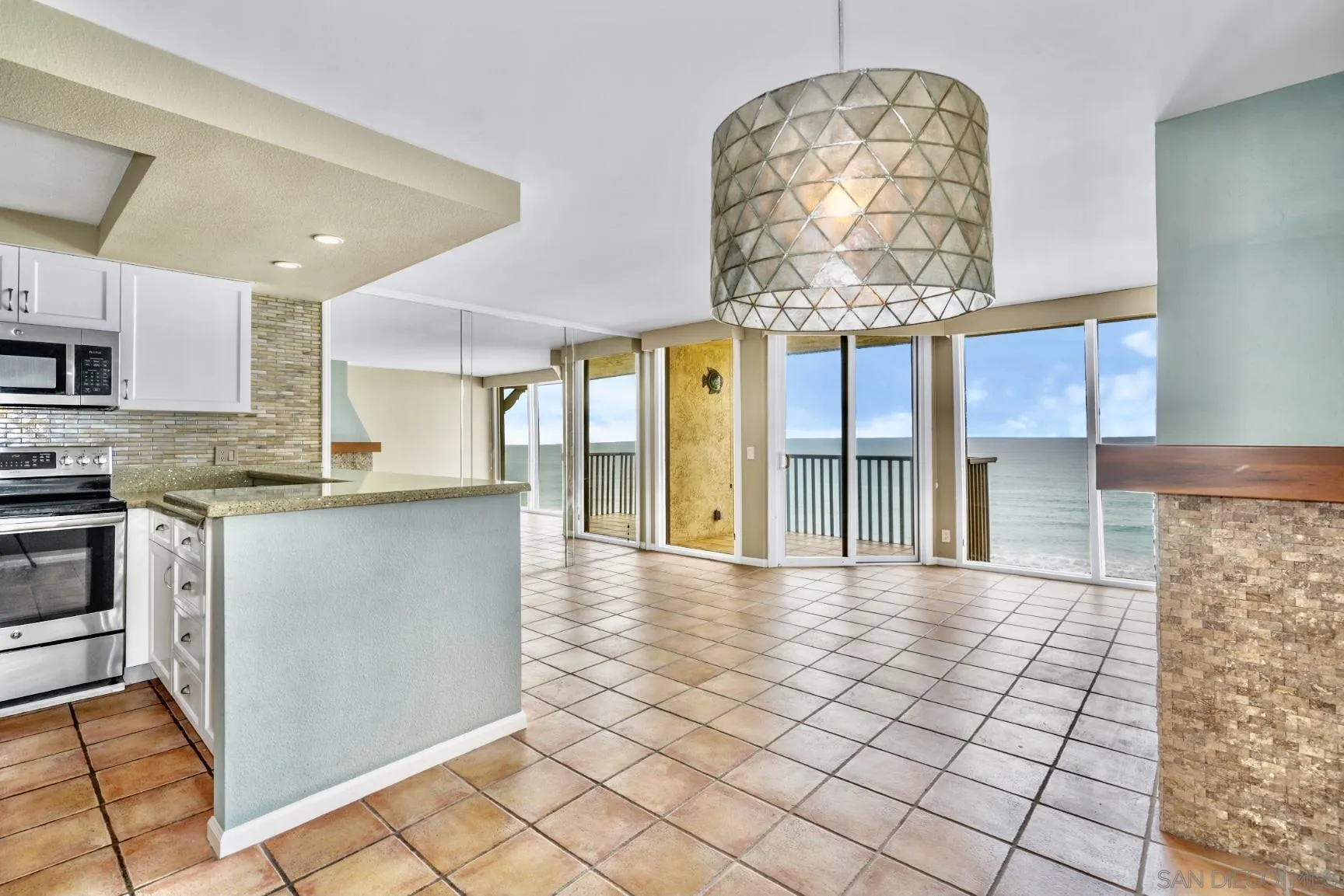 Photo #8: 250033006 Listing: Photo #8