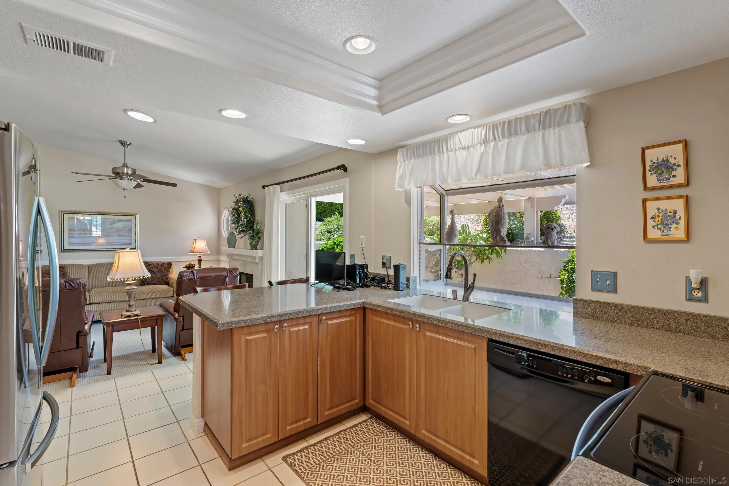 https://cdn.realtyfeed.com/cdn/127/250033016/38211b72837a49e31e2c03104d45e96b.webp