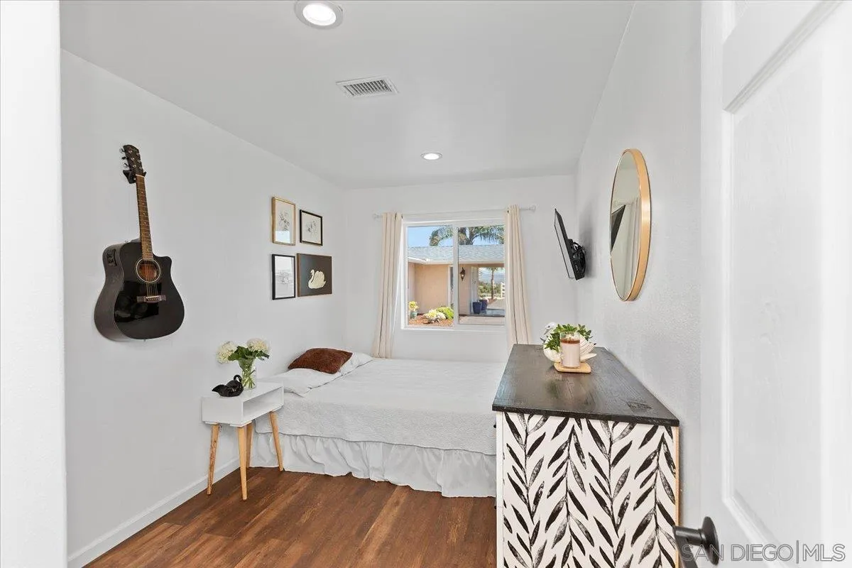 https://cdn.realtyfeed.com/cdn/127/250033037/a3909b0b37b3c63c65f9c4123aee88f0.webp