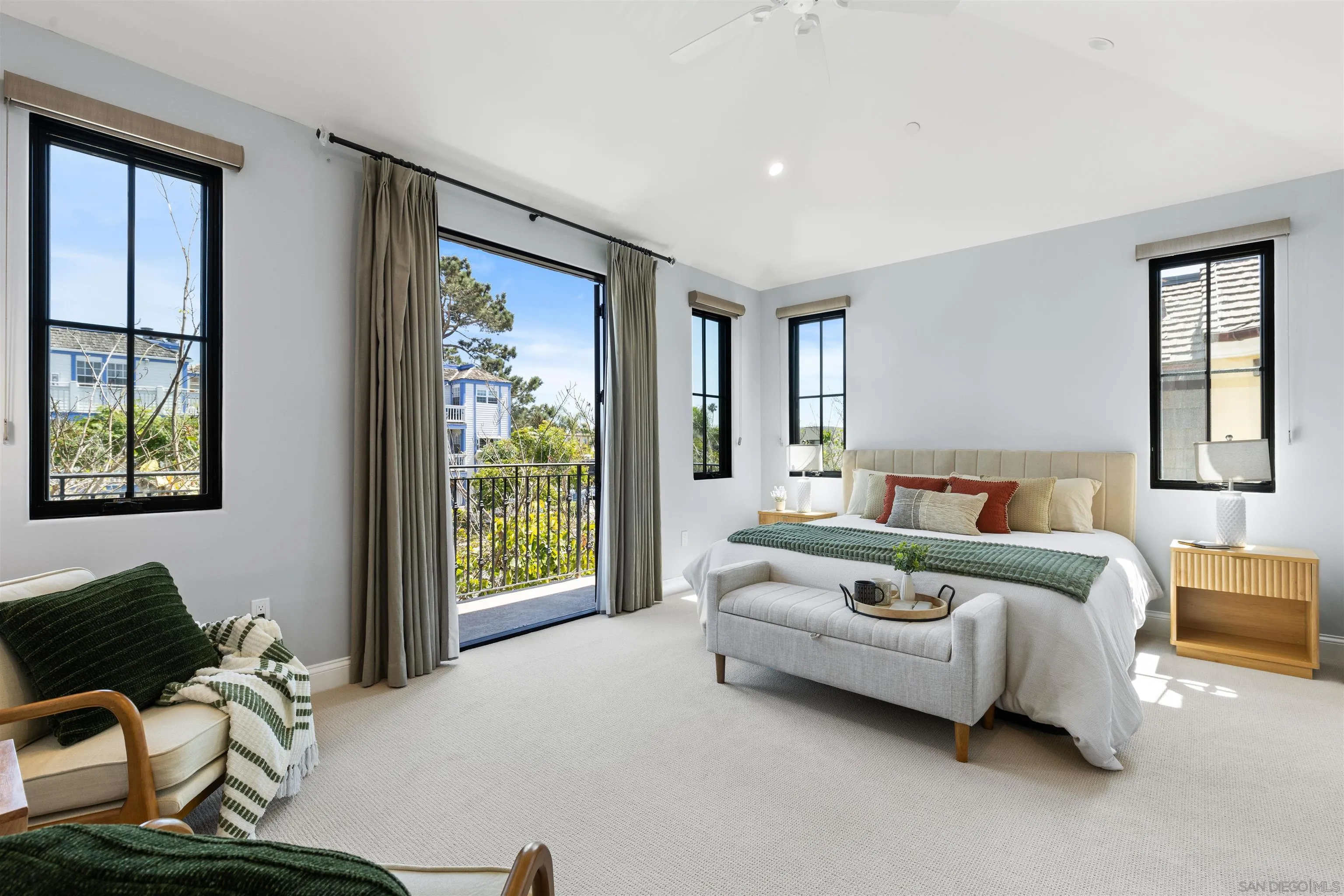 https://cdn.realtyfeed.com/cdn/127/250033039/92e4b99d43c9daa7b0d2d9cddcec46a9.webp