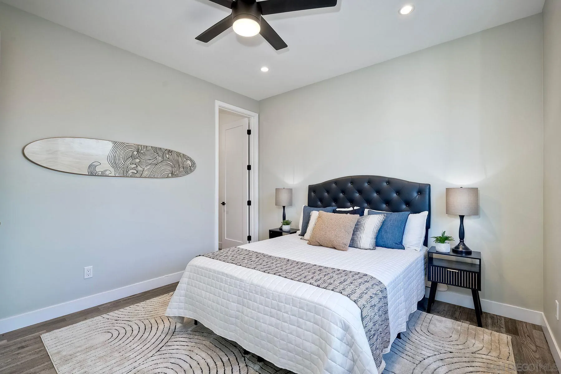 https://cdn.realtyfeed.com/cdn/127/250033044/01b1510304ab81cf9be58e6c15417e94.webp