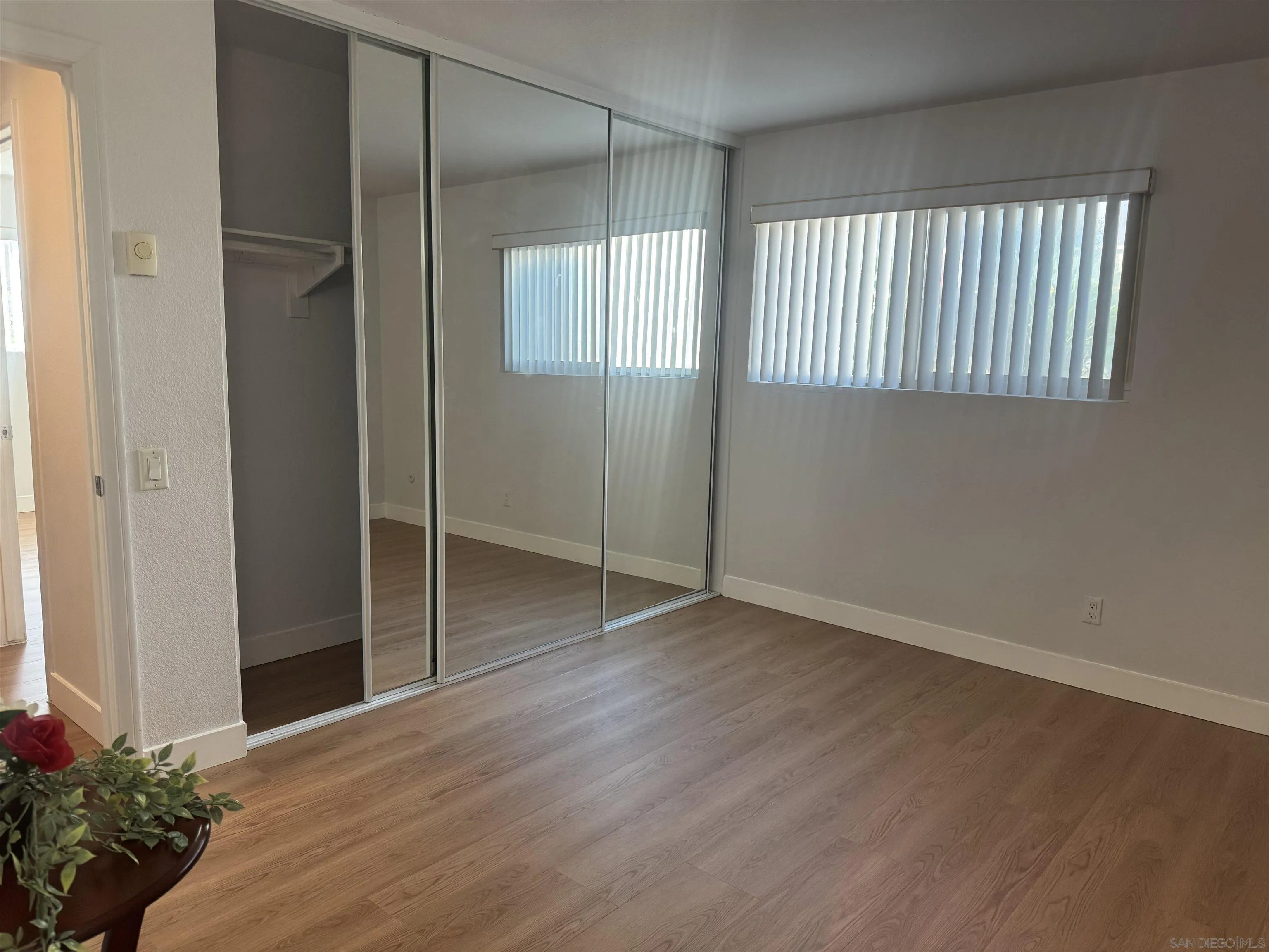 https://cdn.realtyfeed.com/cdn/127/250033068/db5ee7436709c60d1d9395c8db2318cb.webp