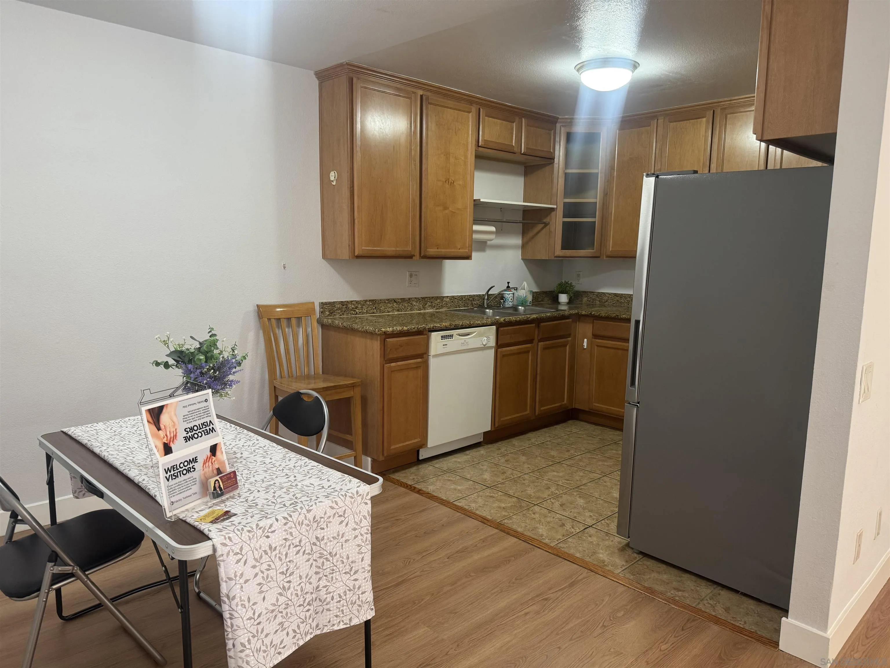 https://cdn.realtyfeed.com/cdn/127/250033068/efd60e36d56fd9fd901b32f55a8cd16f.webp