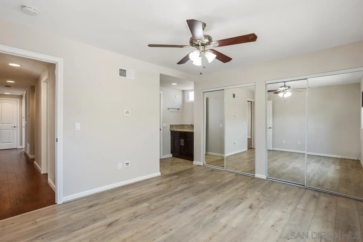https://cdn.realtyfeed.com/cdn/127/250033077/16a865fc0927d7b90187b2a68e145f58.webp