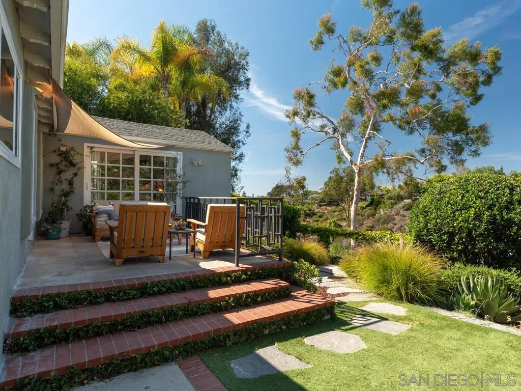 https://cdn.realtyfeed.com/cdn/127/250033082/86066e0f64db5fc136d085664fc1315c.webp