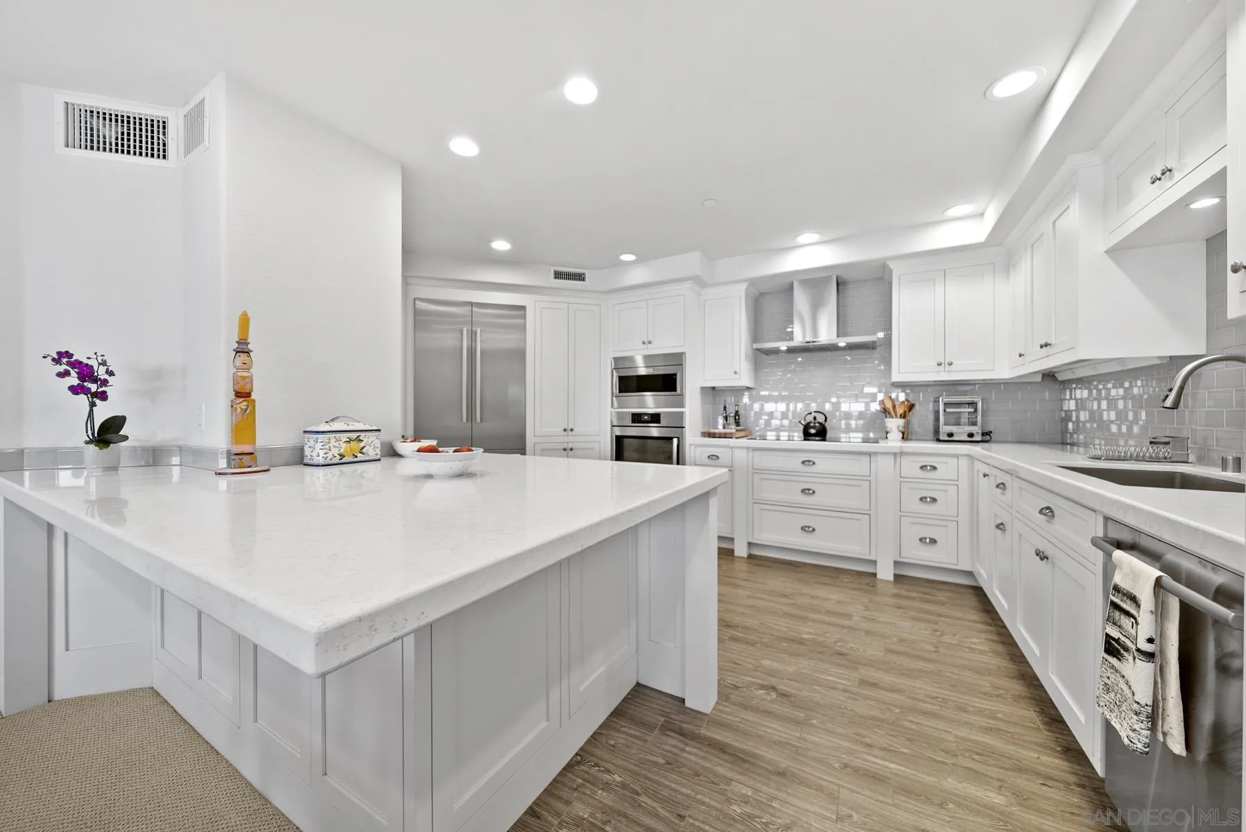 Photo #15: 250033089 Listing: Photo #15