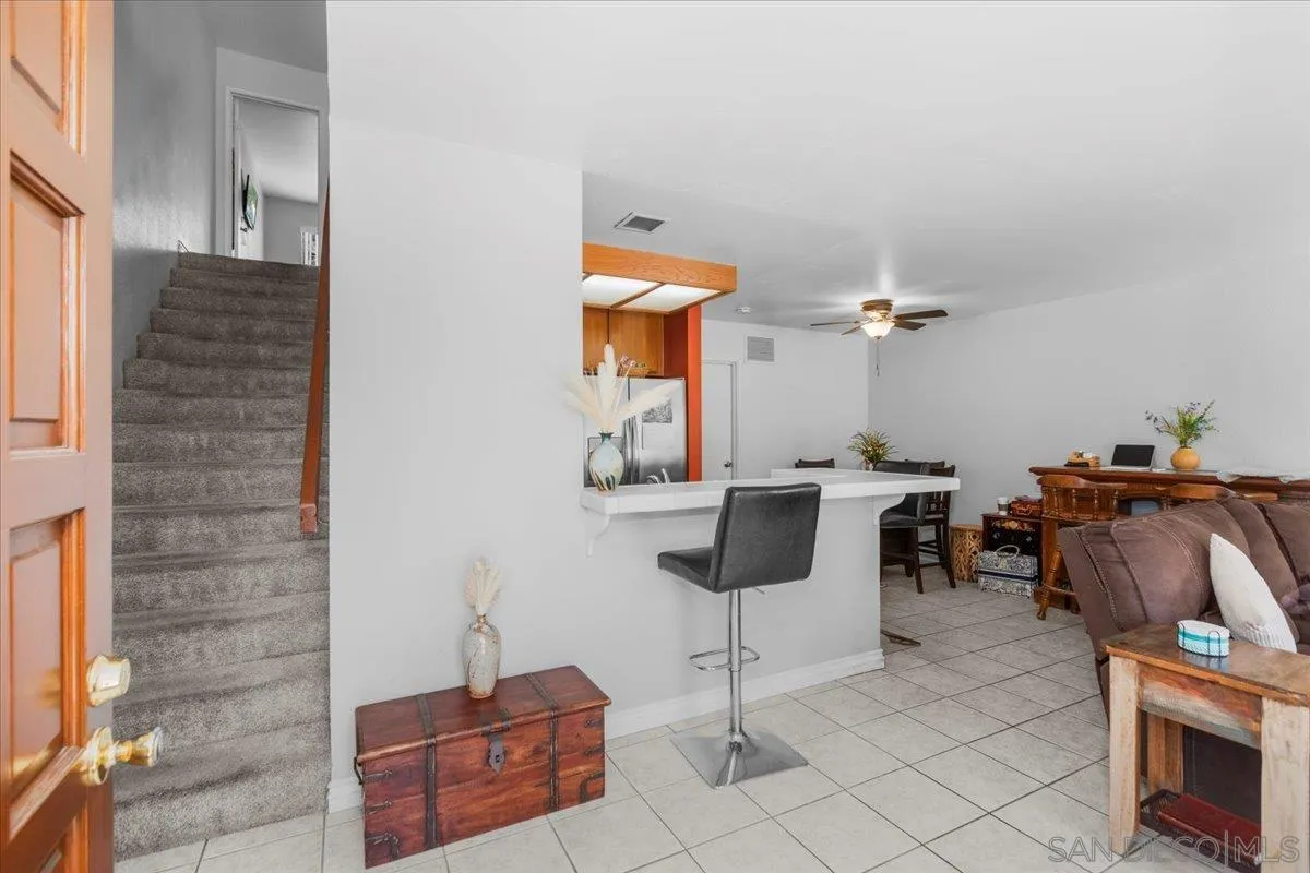 Photo #11: 250033090 Listing: Photo #11