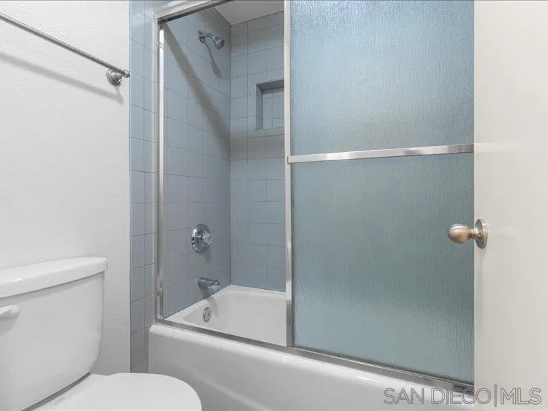 https://cdn.realtyfeed.com/cdn/127/250033098/76bee74e878c0130c0f1c93a66111b47.webp
