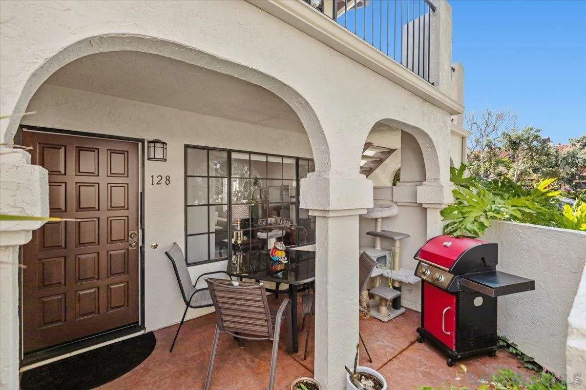 Photo #3: 250033098 Listing 