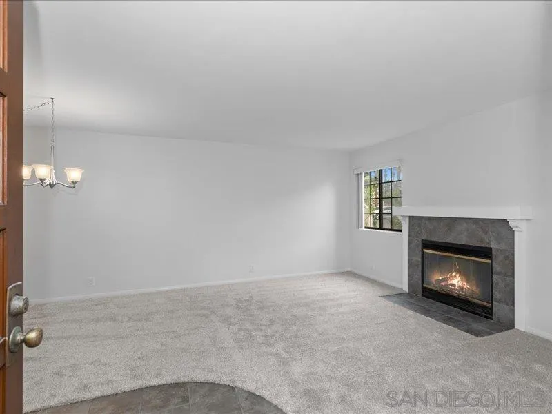 https://cdn.realtyfeed.com/cdn/127/250033098/f4a4a6d37ad63c50901a11c40eee5a09.webp