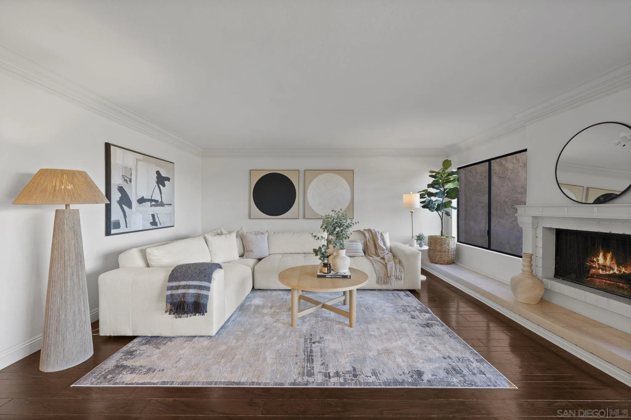 Photo #2: 250033103 Listing 