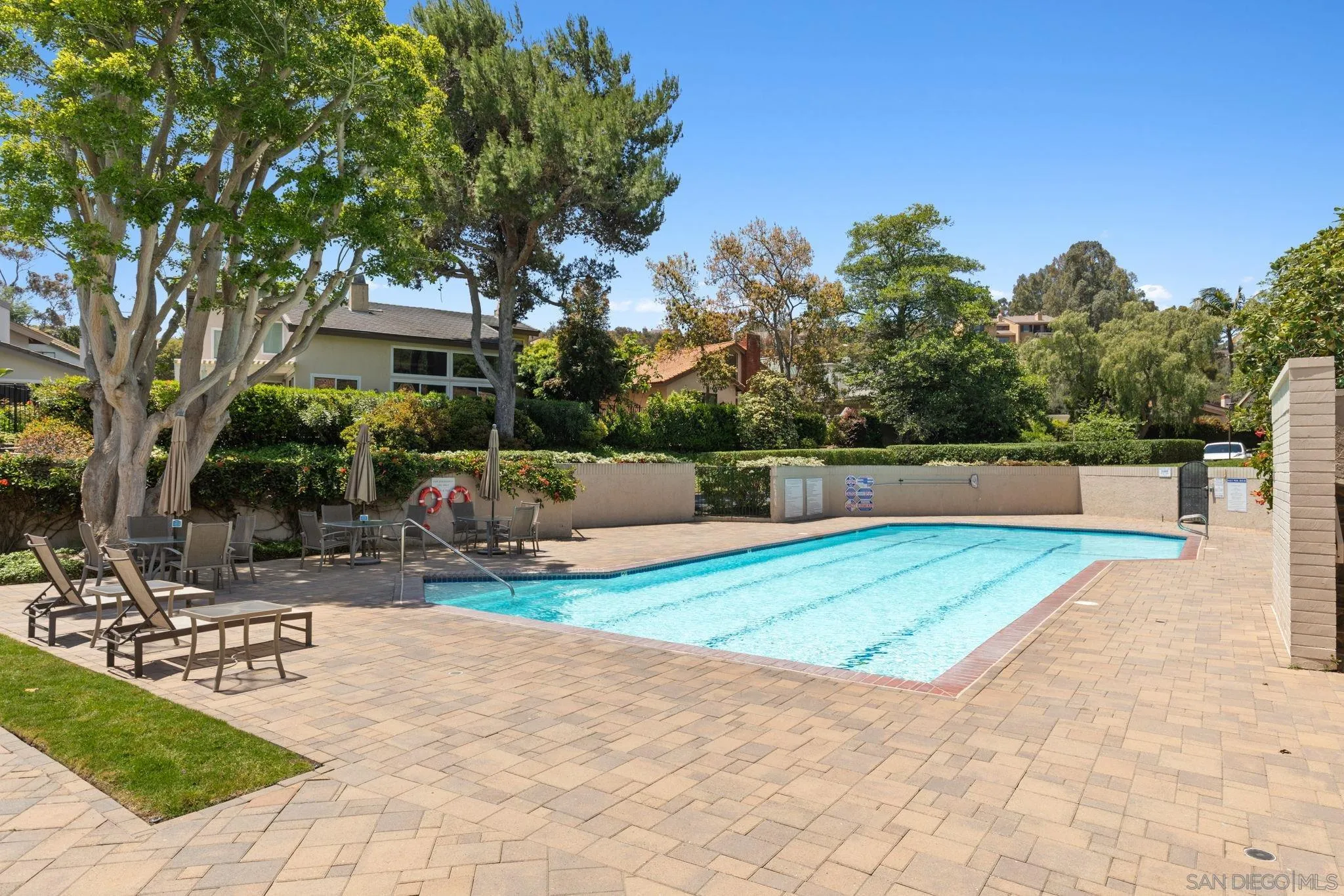 Photo #35: 250033103 Listing: Photo #35