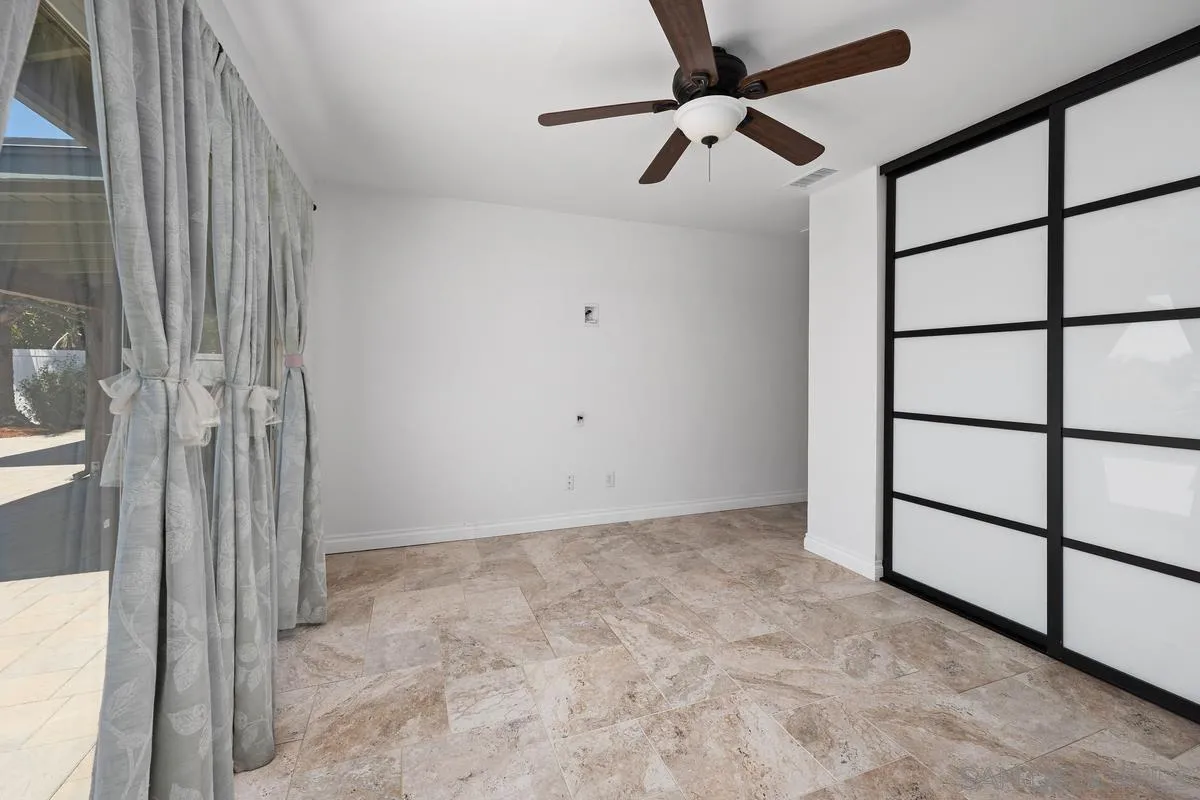 https://cdn.realtyfeed.com/cdn/127/250033106/04cea8d278d996c259024abc99f2cd19.webp