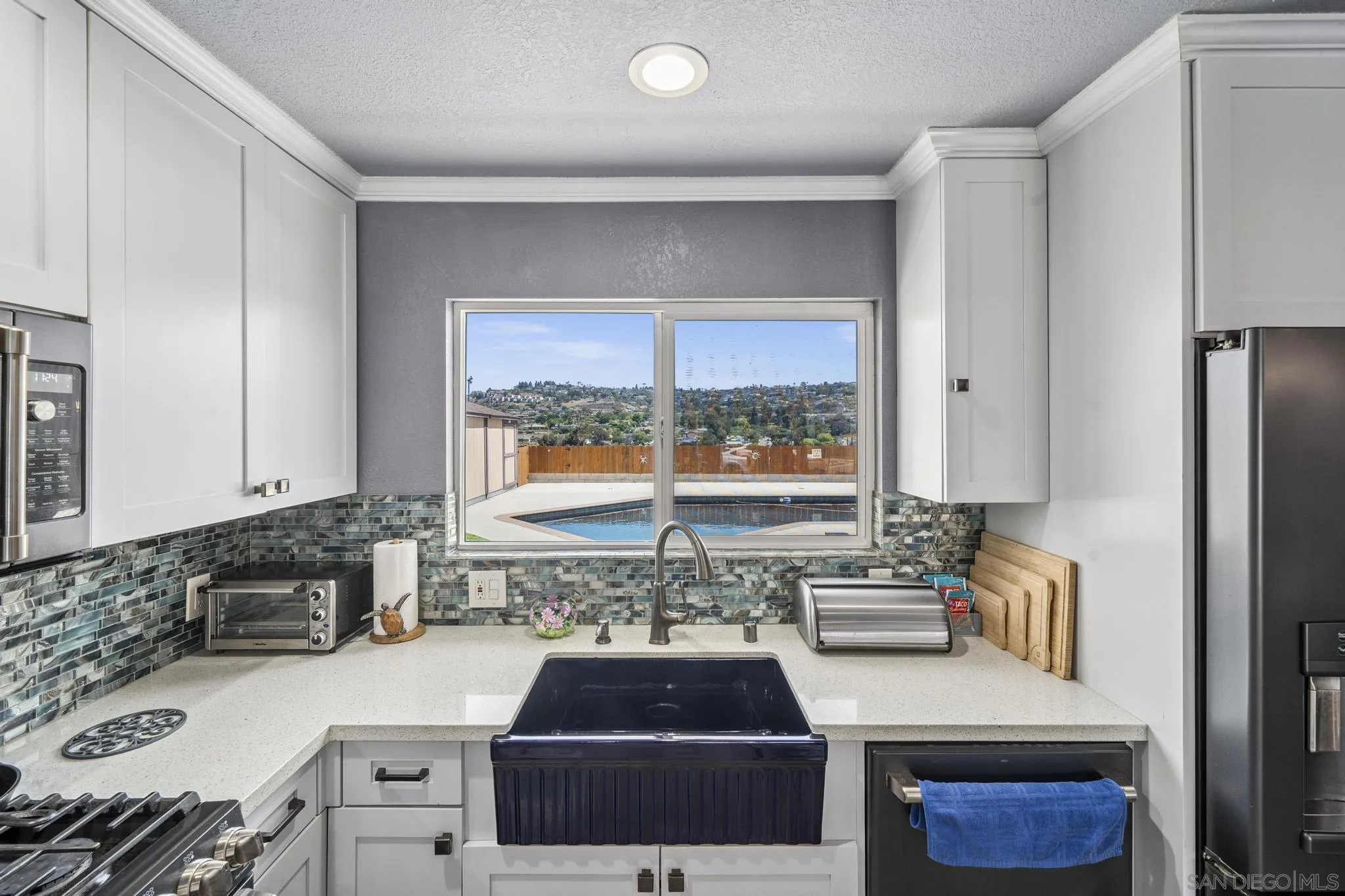 https://cdn.realtyfeed.com/cdn/127/250033113/b69cd2a65a7ea7d167a329bb4f9df12b.webp