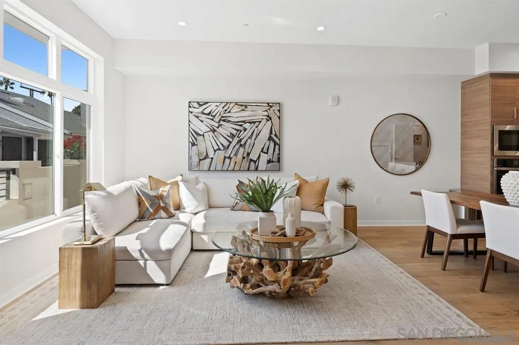 Photo #4: 250033122 Listing 