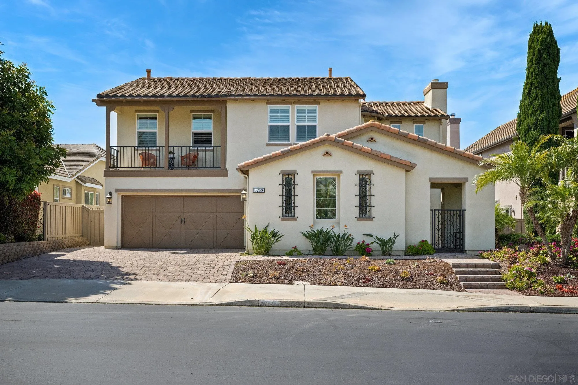 https://cdn.realtyfeed.com/cdn/127/250033124/d09a6b213de95835fe6471463a31b165.webp