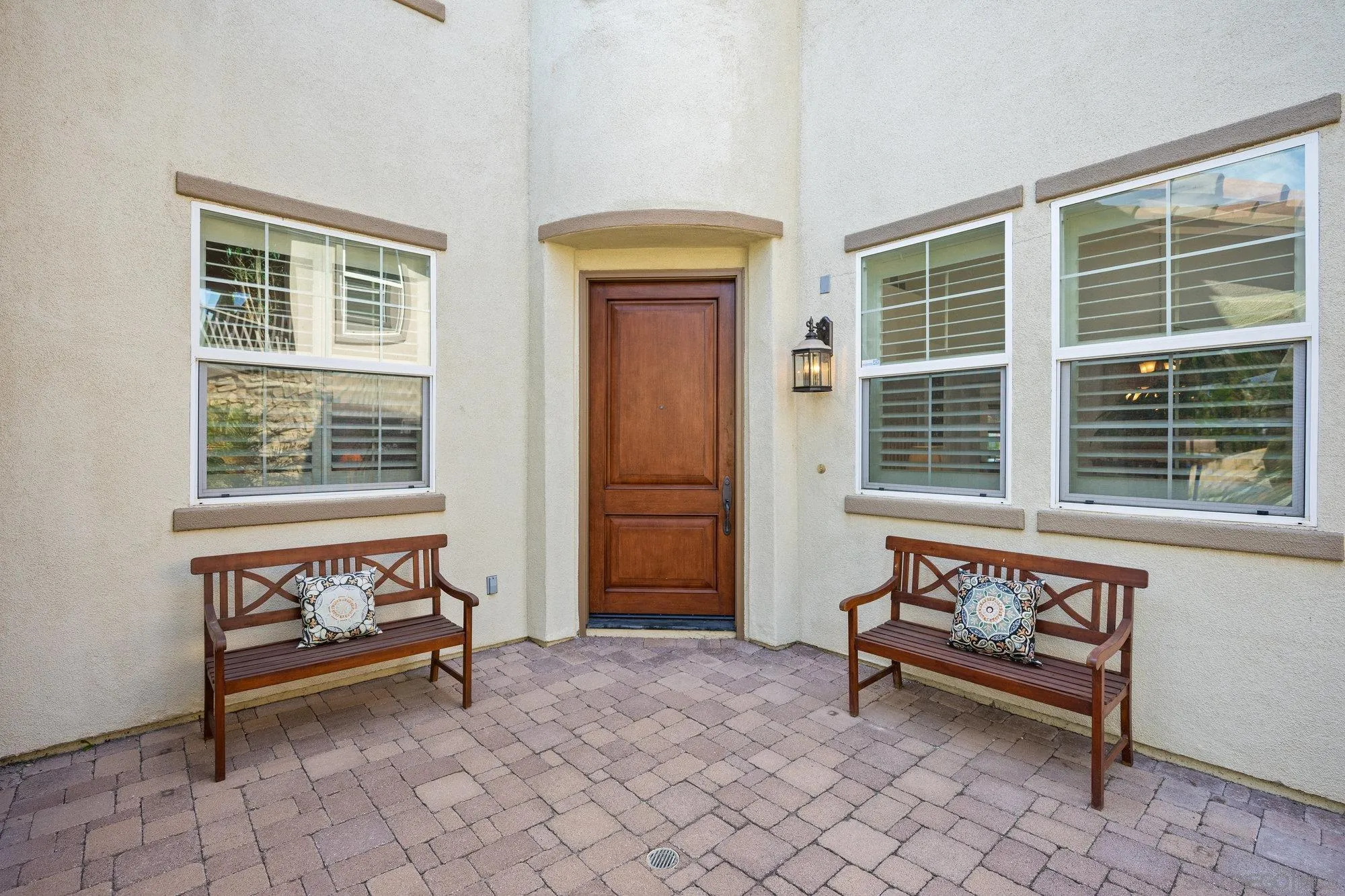 https://cdn.realtyfeed.com/cdn/127/250033124/f8f3d0359648715ff6a2ceda85cc70a0.webp