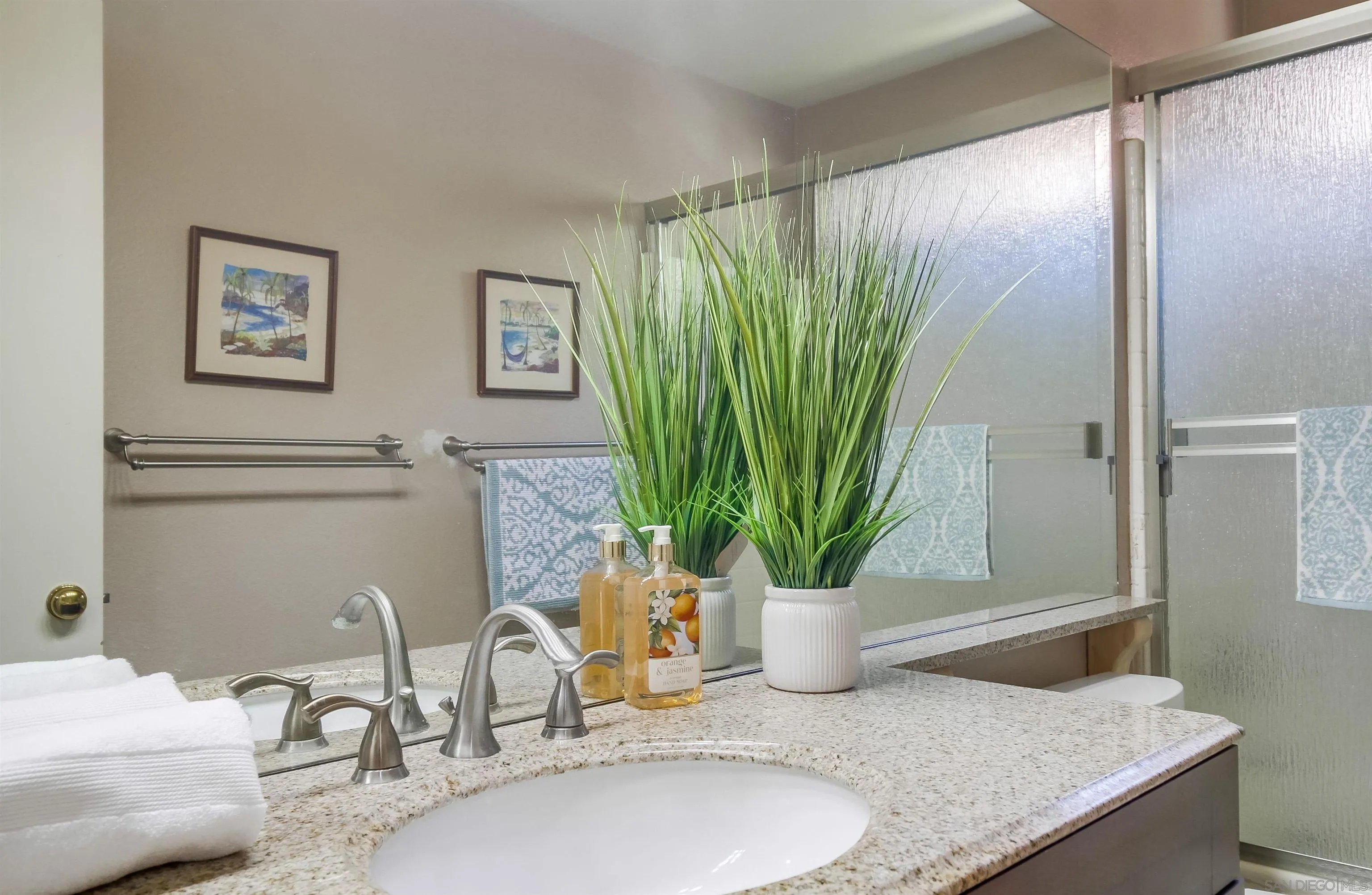 Photo #25: 250033138 Listing: Photo #25