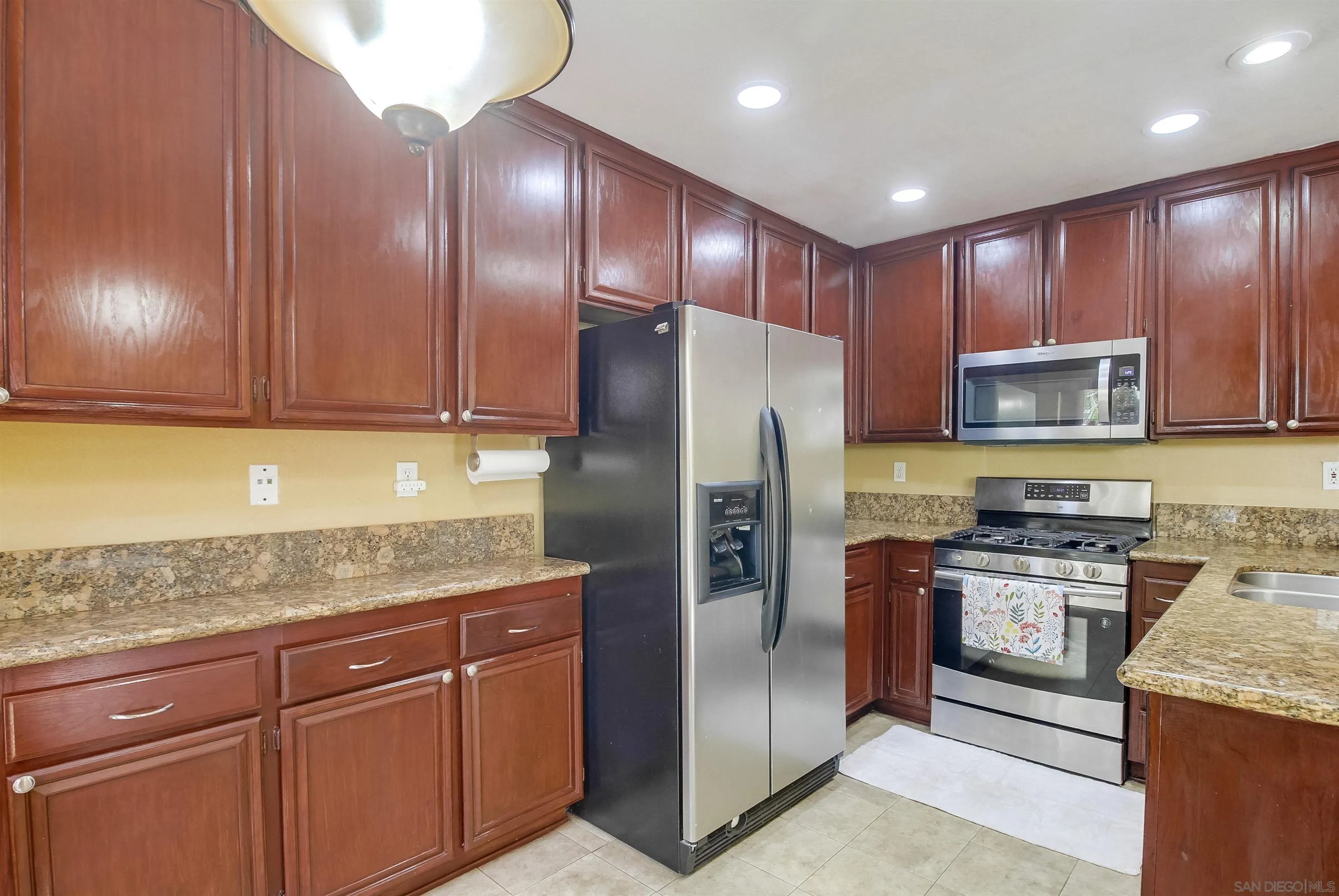 Photo #11: 250033138 Listing: Photo #11