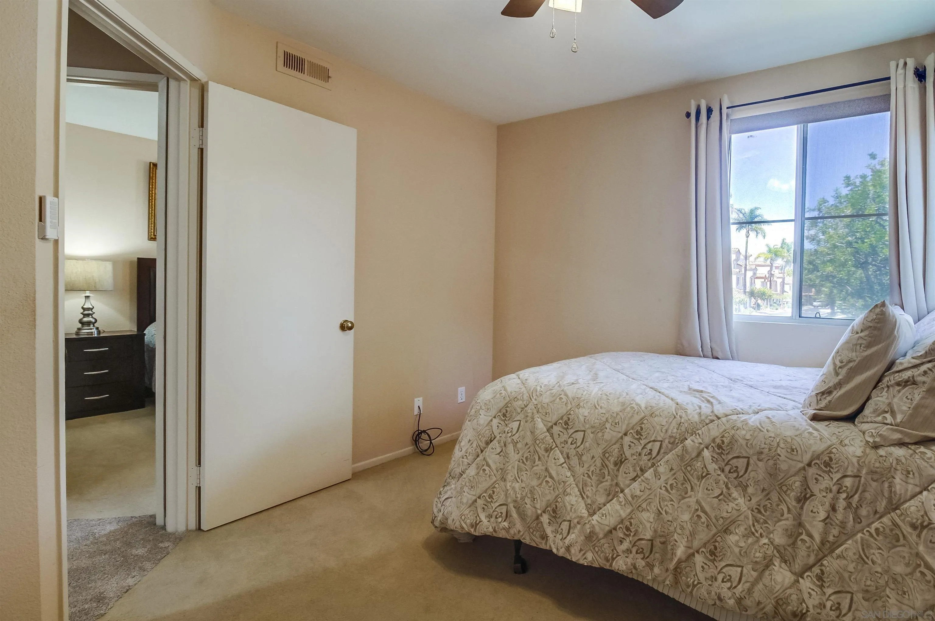 Photo #27: 250033138 Listing: Photo #27