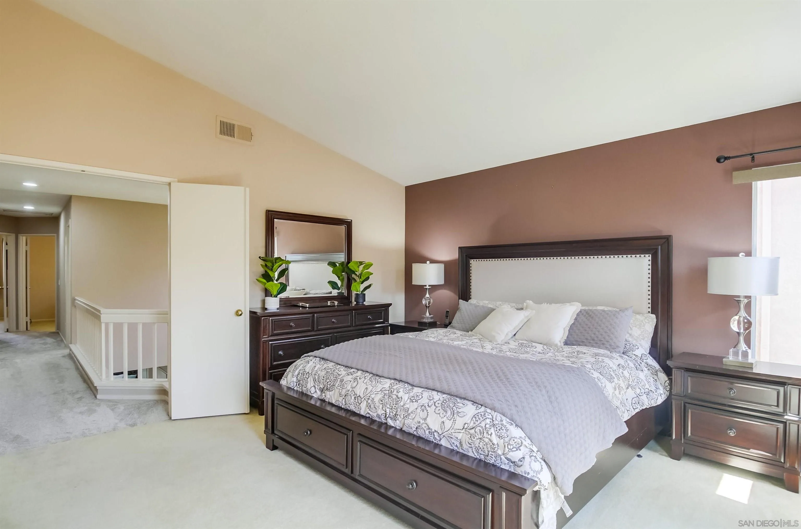 Photo #22: 250033138 Listing: Photo #22