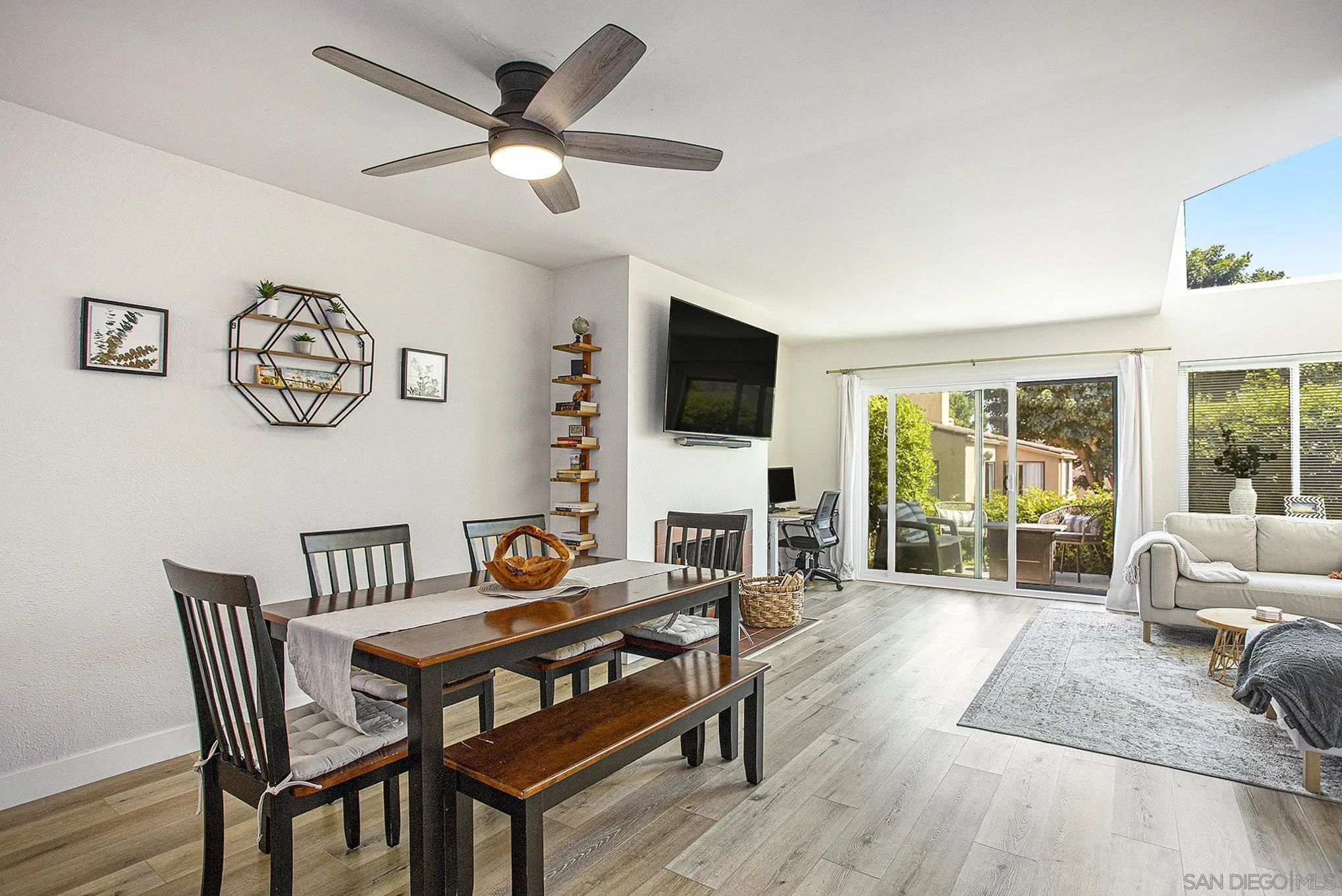 Photo #9: 250033145 Listing: Photo #9