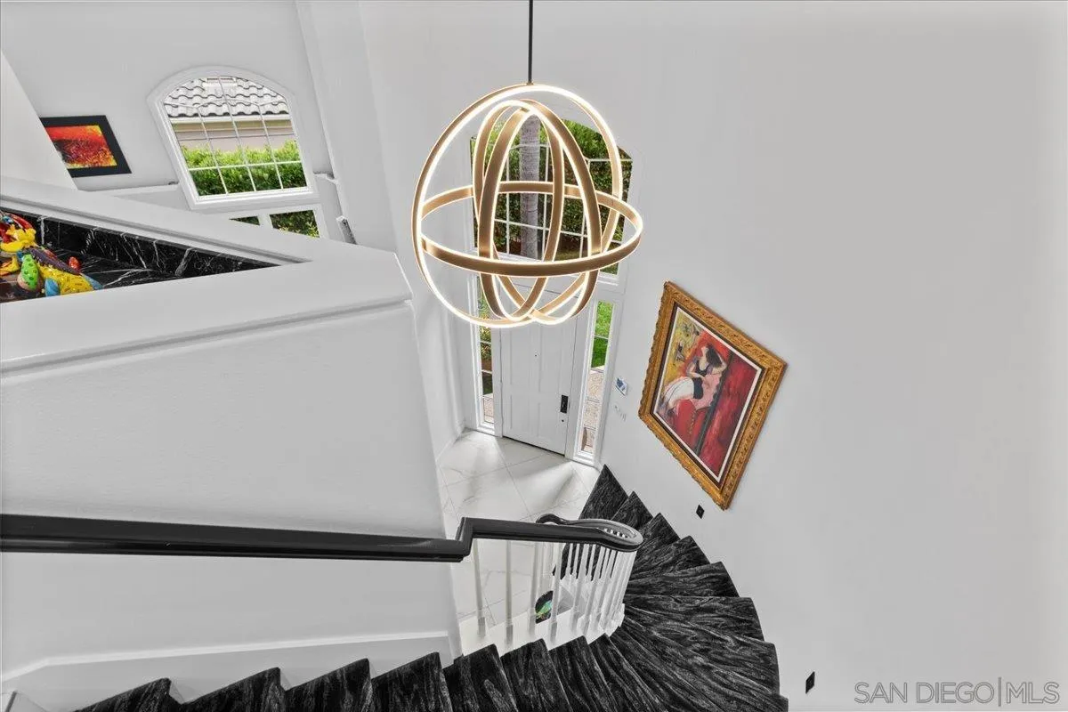https://cdn.realtyfeed.com/cdn/127/250033149/365e588c1c284cc6212072b721985dfa.webp