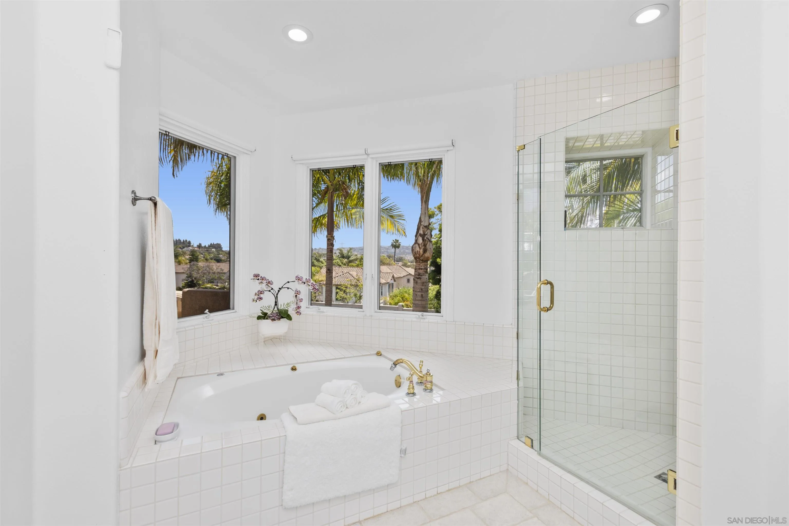 https://cdn.realtyfeed.com/cdn/127/250033149/69d5d93e8a8bf09733ac4319c2652db7.webp