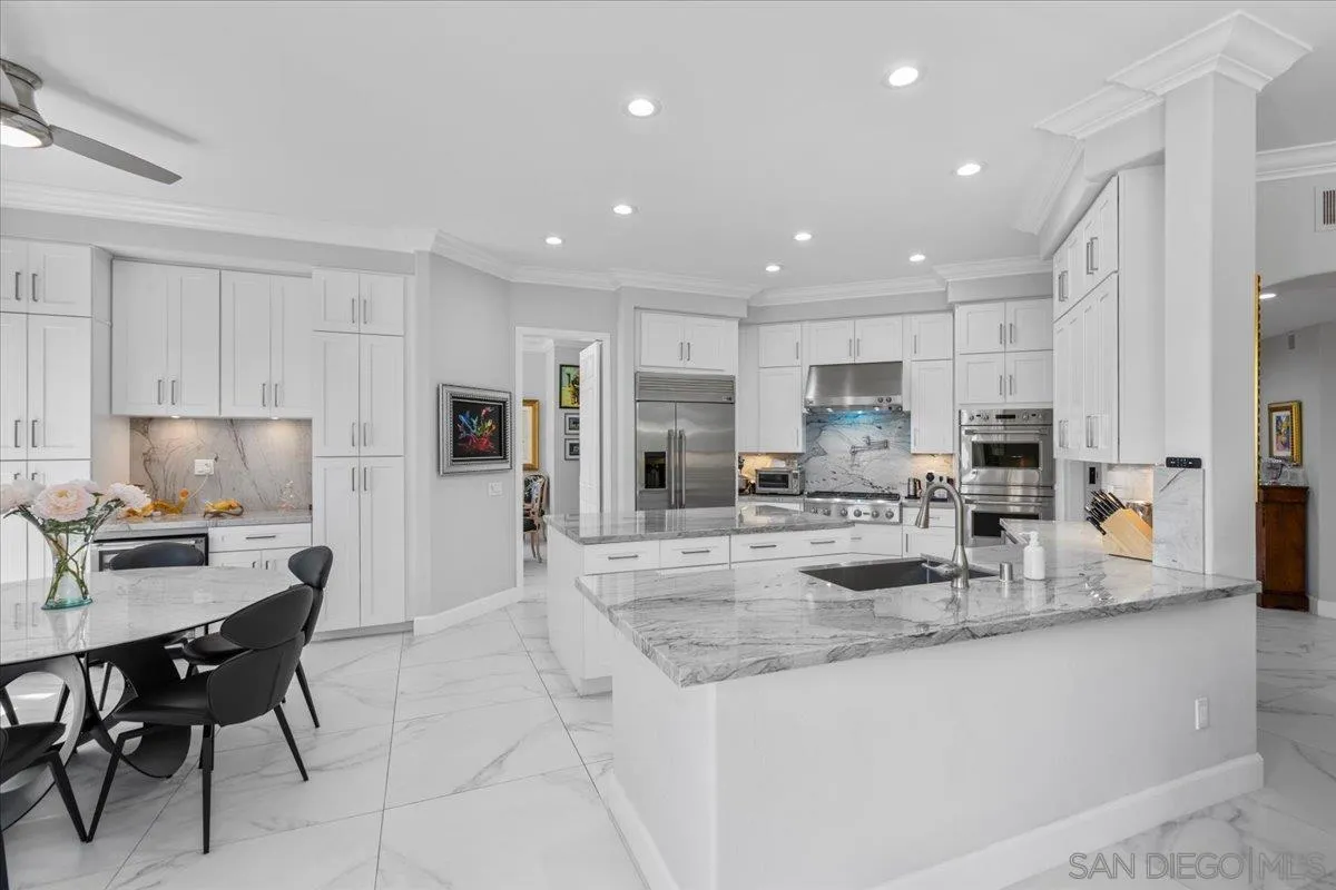 https://cdn.realtyfeed.com/cdn/127/250033149/993227339c9346a5e0b1571e42c5ad18.webp