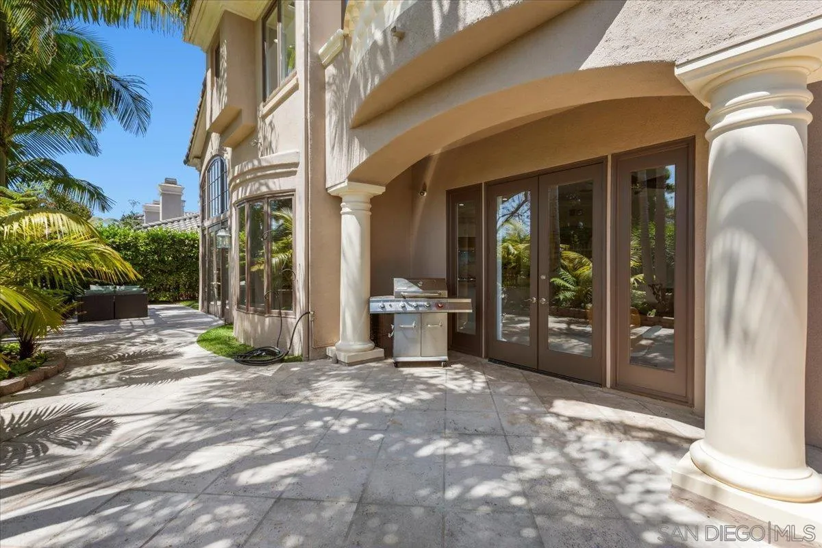 https://cdn.realtyfeed.com/cdn/127/250033149/eb6ff268432199d1619af463f8c86d63.webp