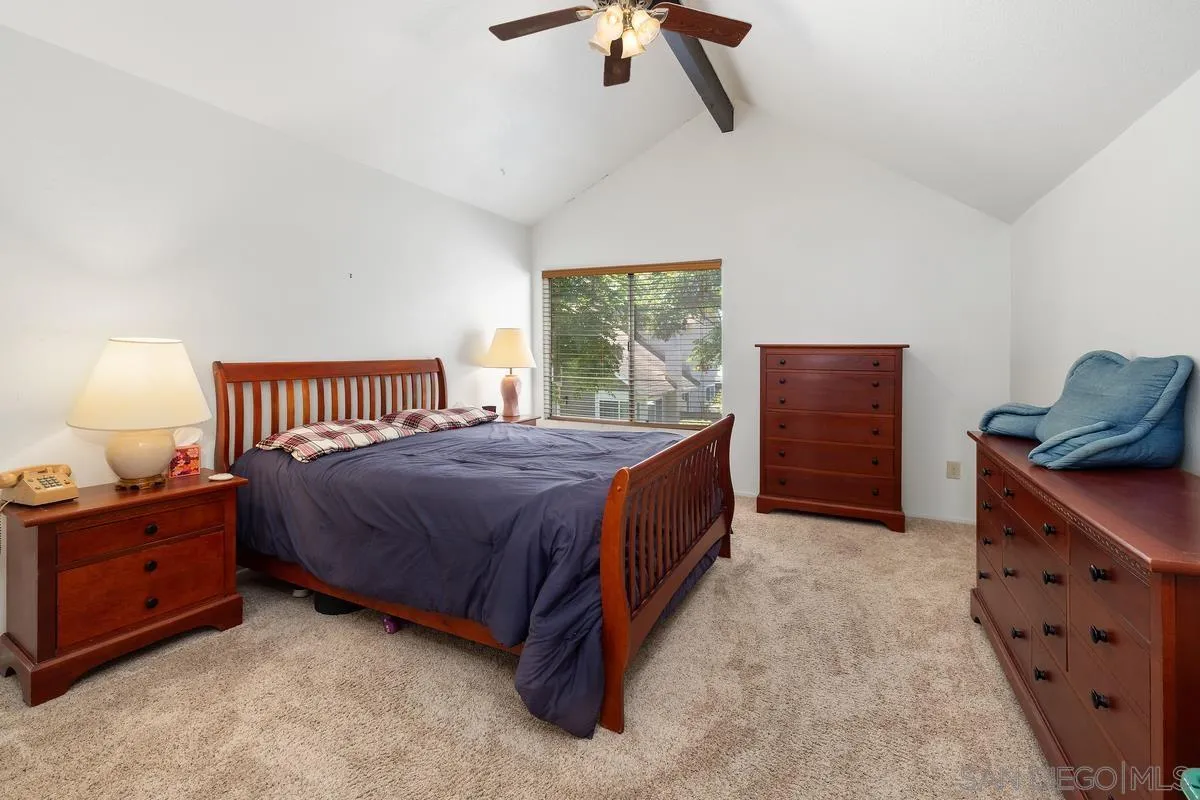 https://cdn.realtyfeed.com/cdn/127/250033159/1e1567e7523cbf6e96b7712b93e1ebf8.webp